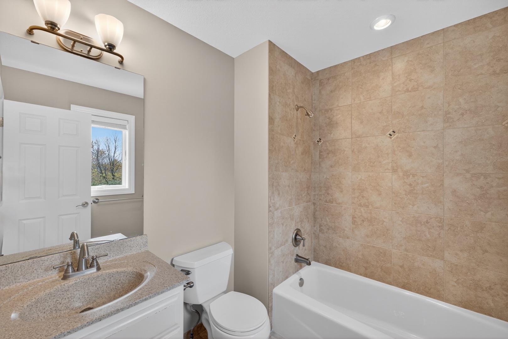 Rochester, Minnesota, 55902, United States, 6 Bedrooms Bedrooms, ,5 BathroomsBathrooms,Residential,Active,1995276