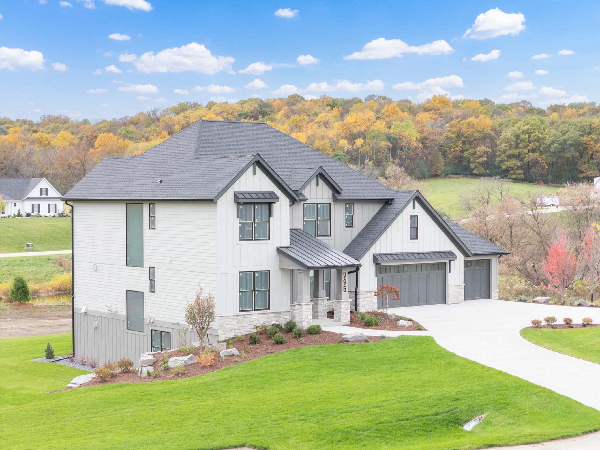 Rochester, Minnesota, 55902, United States, ,6 BathroomsBathrooms,Residential,Active,1770141