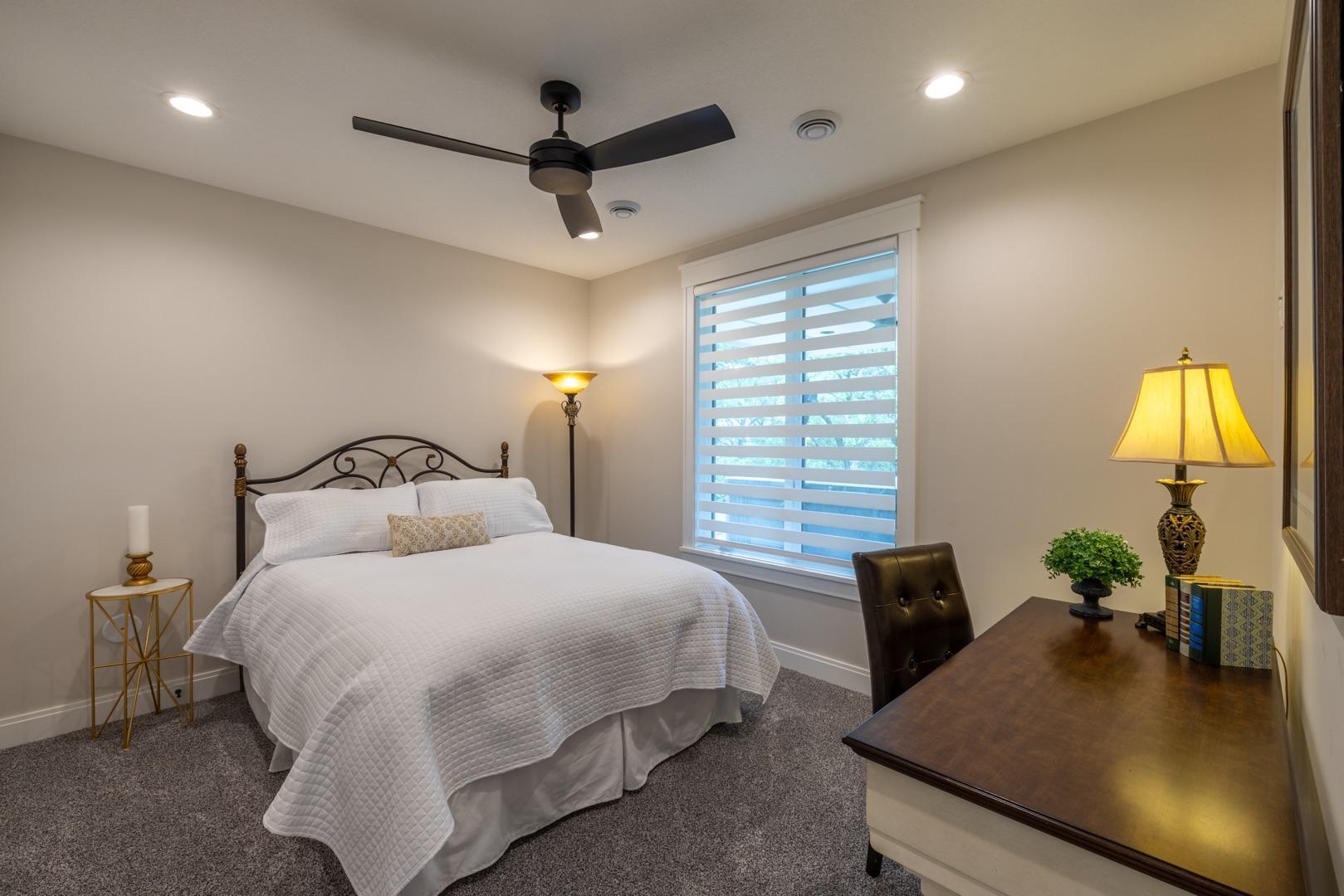 Rochester, Minnesota, 55902, United States, 4 Bedrooms Bedrooms, ,4 BathroomsBathrooms,Residential,Active,1853329