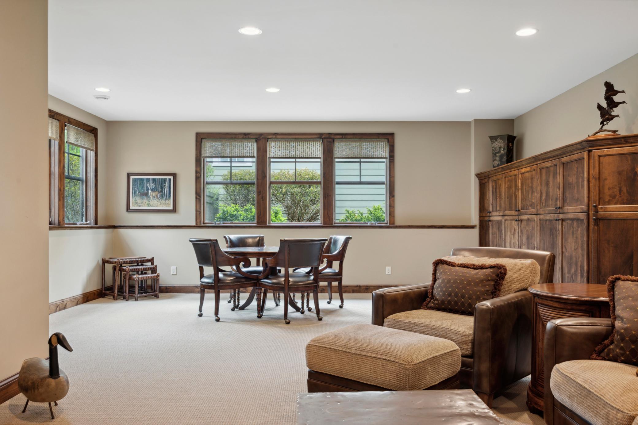 Wayzata, Minnesota, 55391, United States, 3 Bedrooms Bedrooms, ,4 BathroomsBathrooms,Residential,Active,1764465