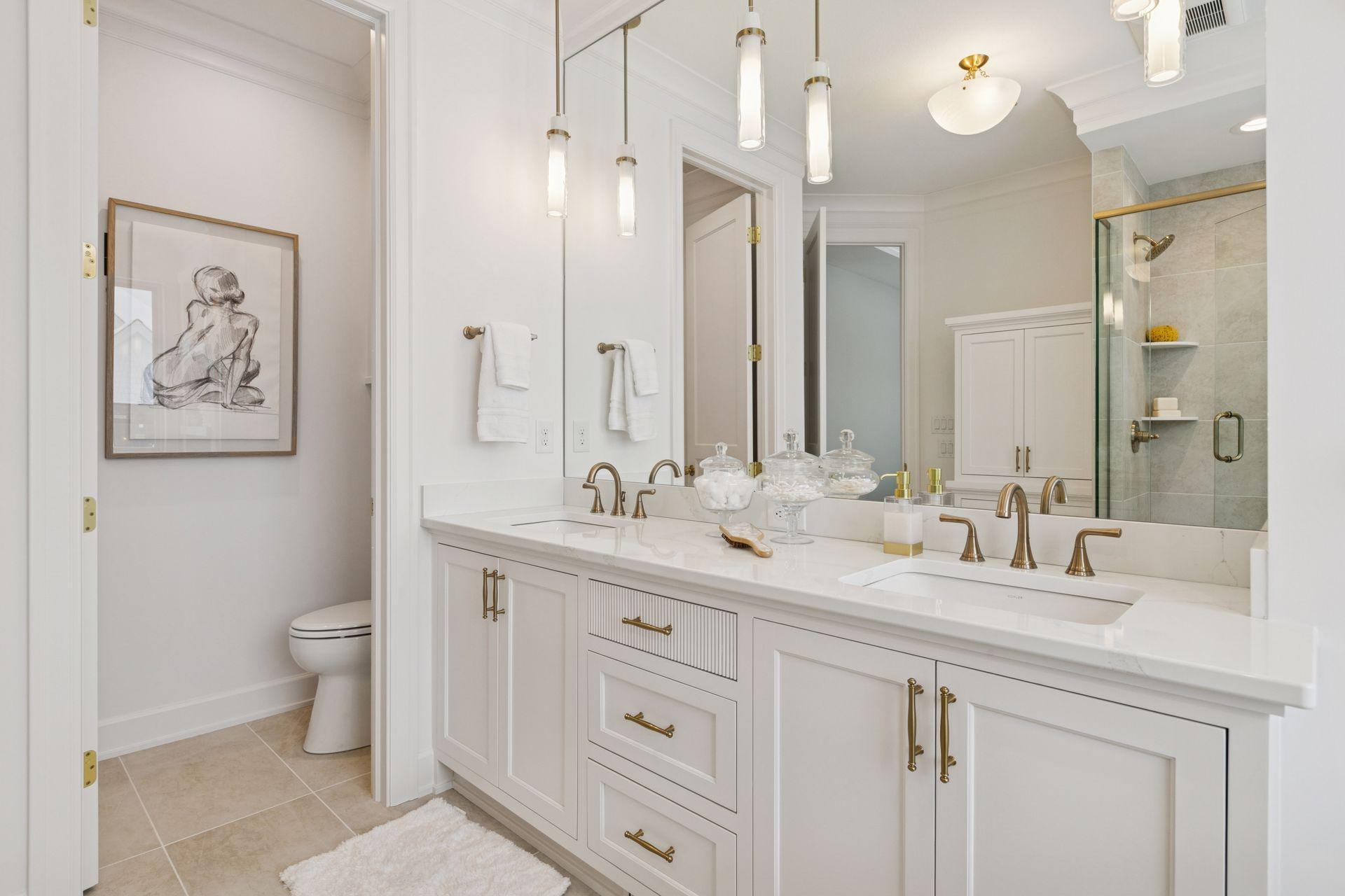Shoreview, Minnesota, 55126, United States, ,3 BathroomsBathrooms,Residential,Active,1756330