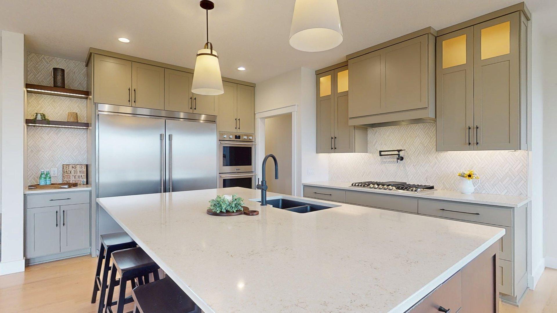 Rochester, Minnesota, 55901, United States, ,4 BathroomsBathrooms,Residential,Active,1853238