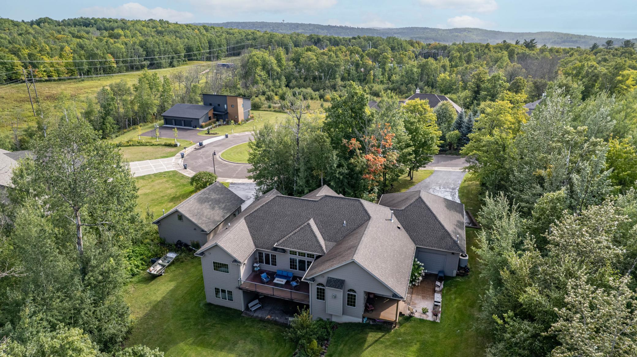 Duluth, Minnesota, 55811, United States, 4 Bedrooms Bedrooms, ,4 BathroomsBathrooms,Residential,Active,1936415