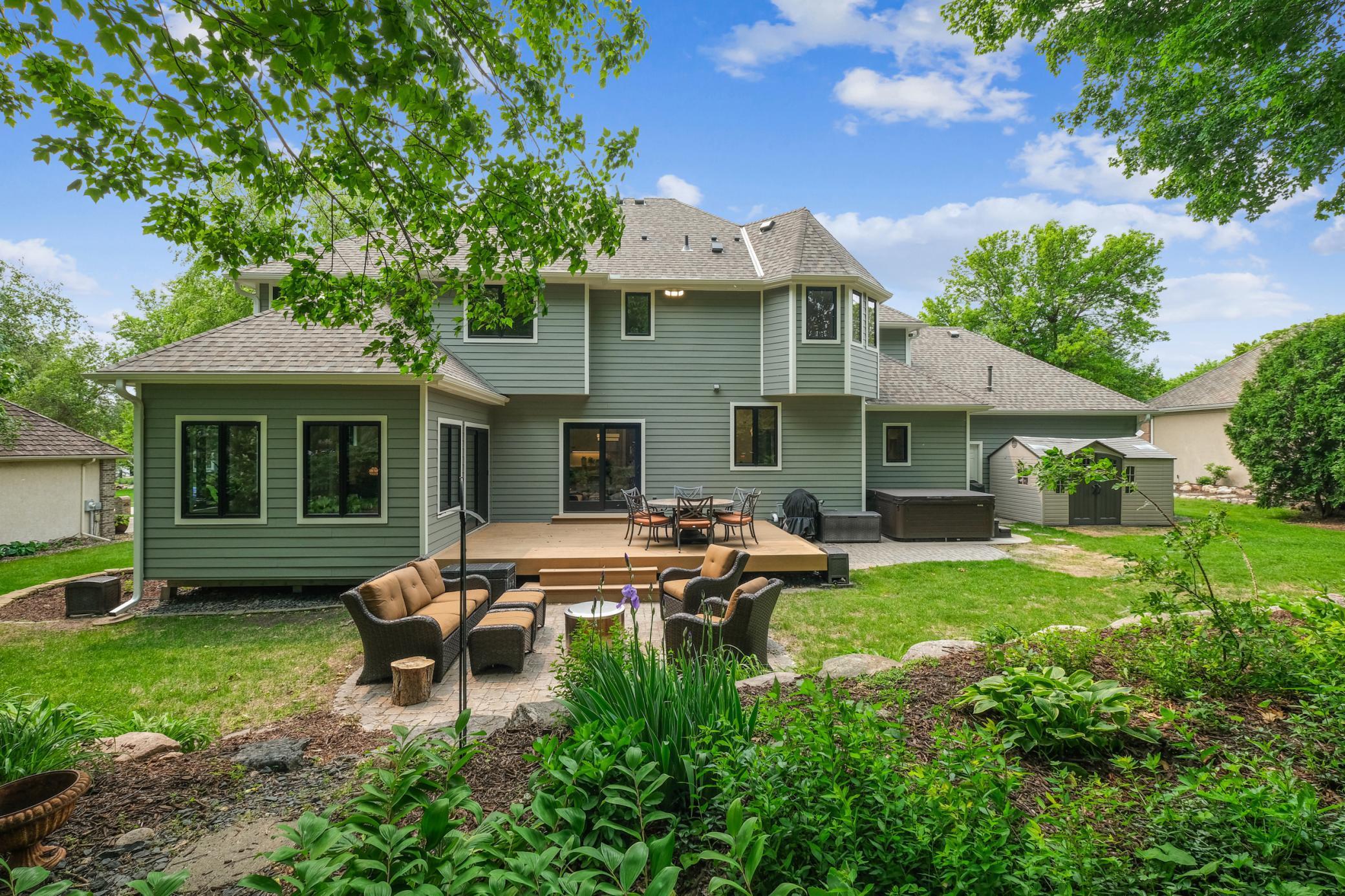 Eden Prairie, Minnesota, 55347, United States, ,4 BathroomsBathrooms,Residential,Active,1843432