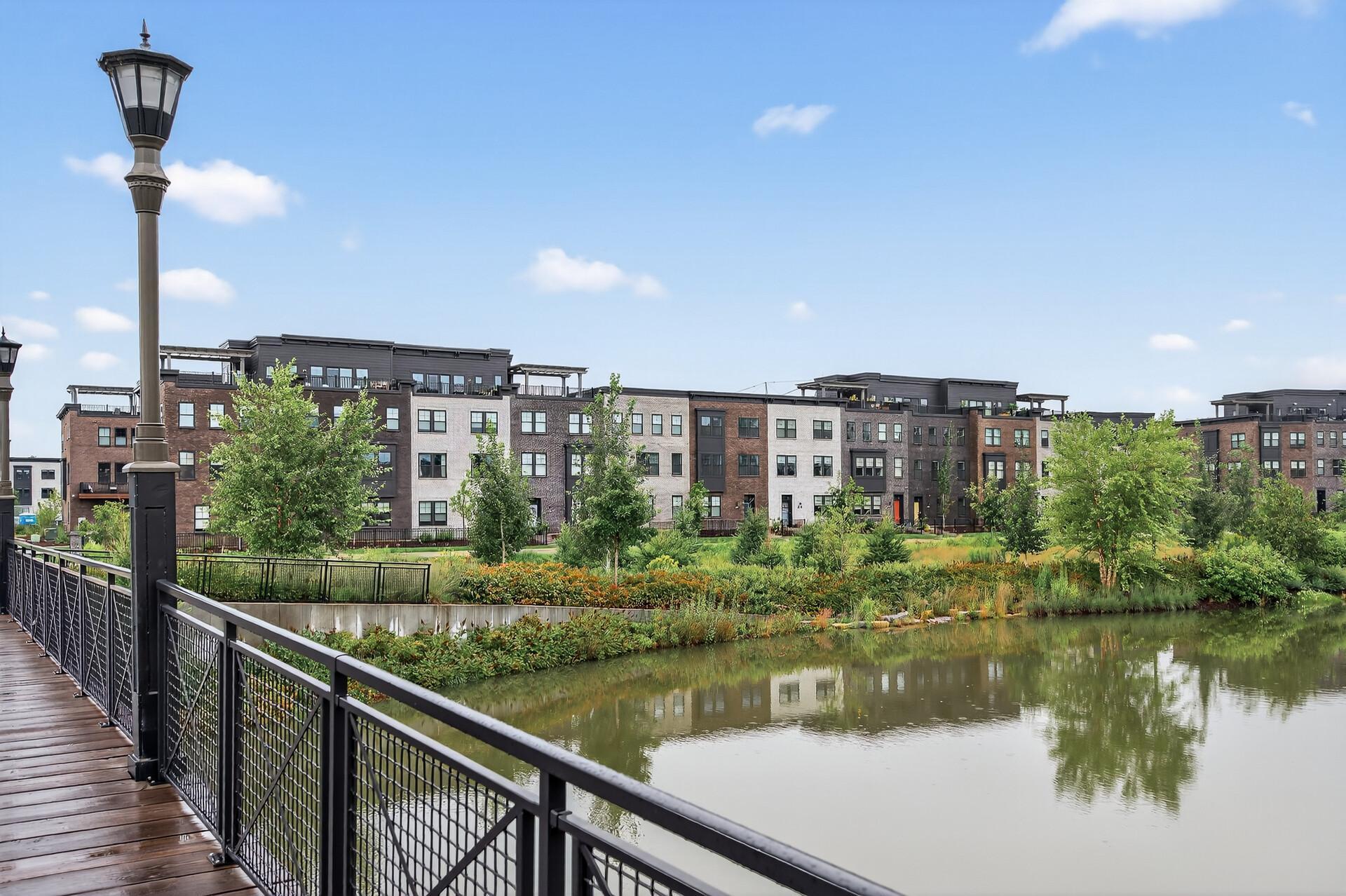 Saint Paul, Minnesota, 55116, United States, 4 Bedrooms Bedrooms, ,4 BathroomsBathrooms,Residential,Active,2003561