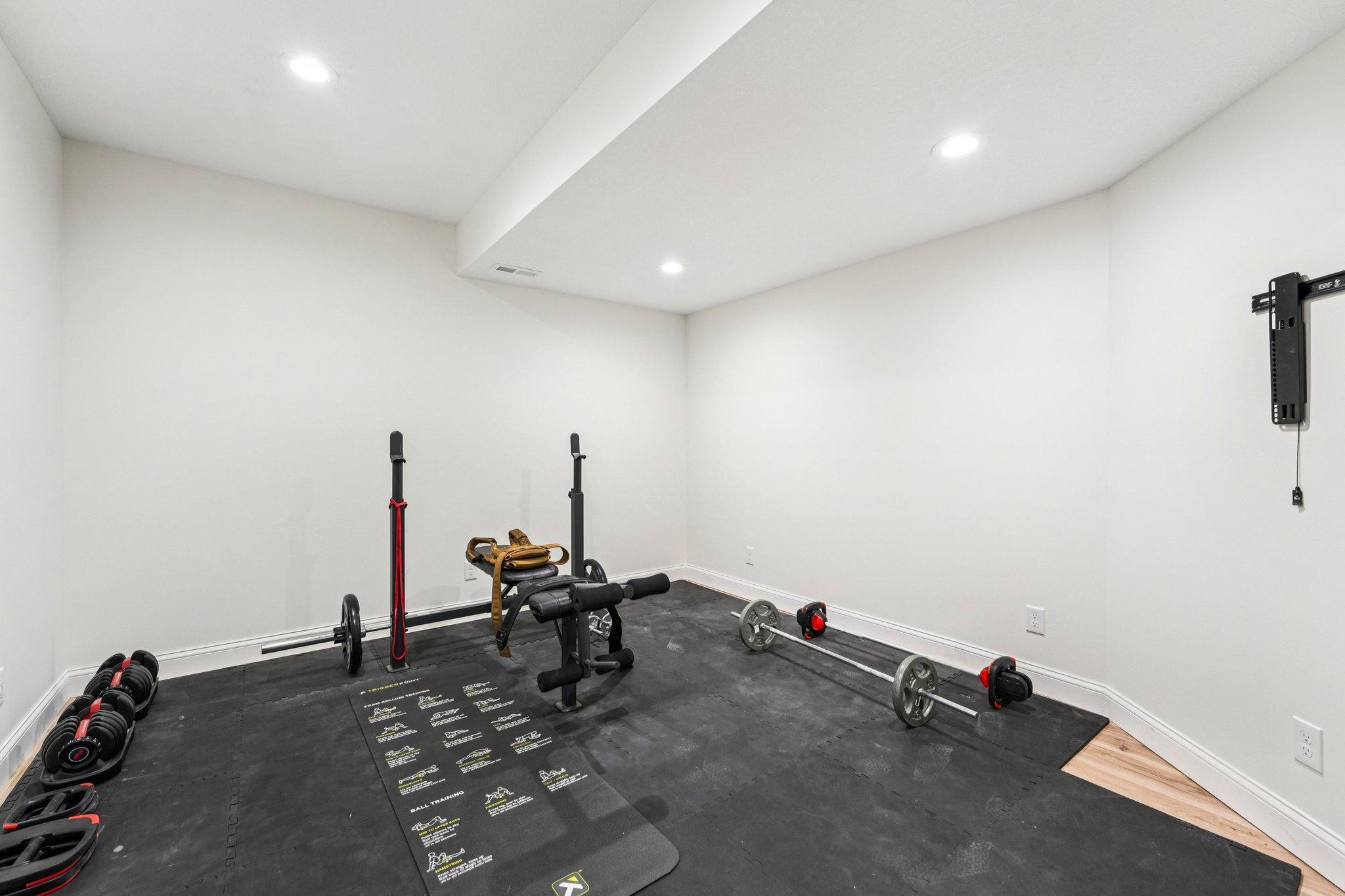 Eden Prairie, Minnesota, 55347, United States, 5 Bedrooms Bedrooms, ,6 BathroomsBathrooms,Residential,Active,1959962