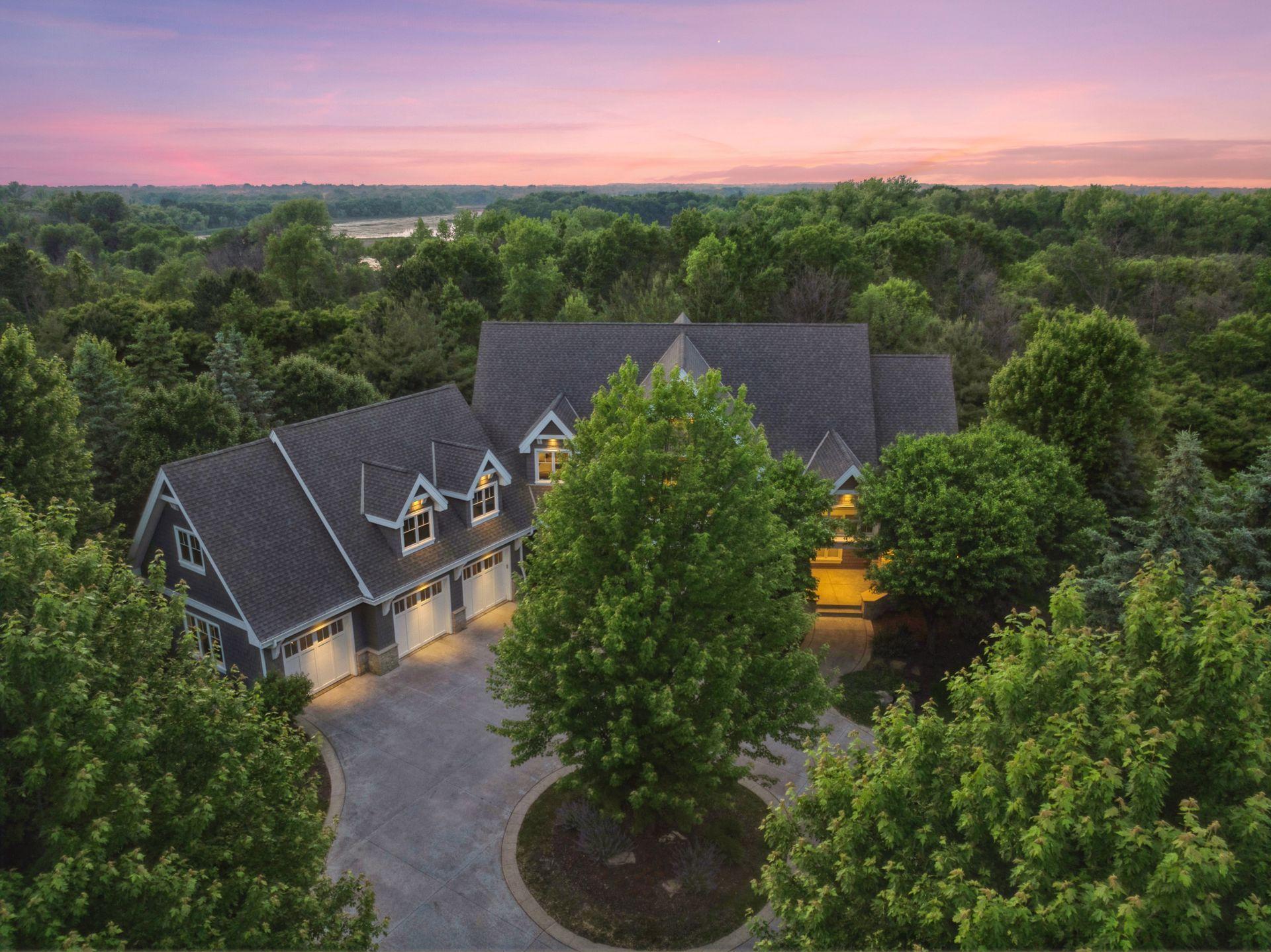 Lake Elmo, Minnesota, 55042, United States, 5 Bedrooms Bedrooms, ,5 BathroomsBathrooms,Residential,Active,1843876