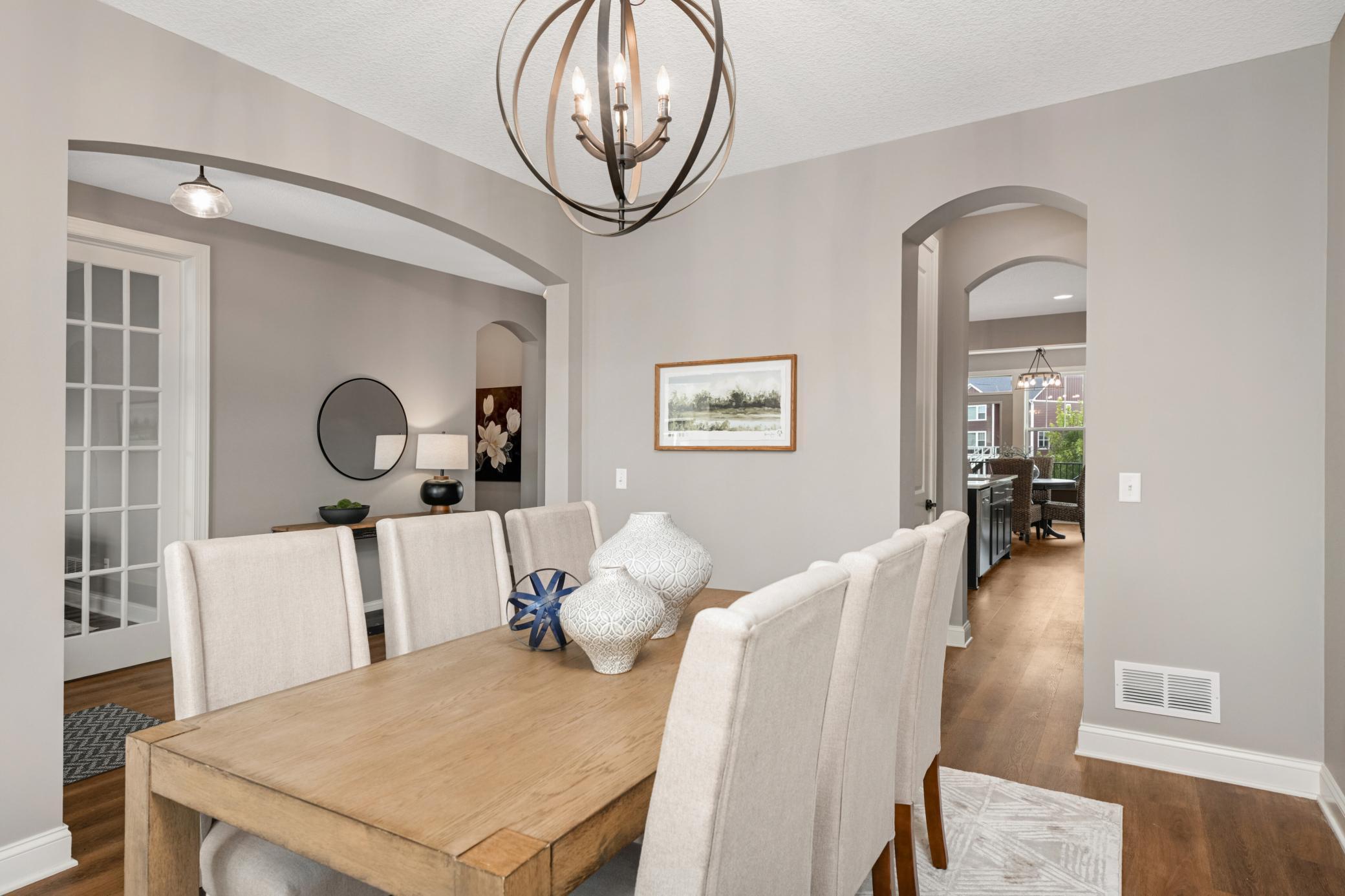 Lakeville, Minnesota, 55044, United States, 5 Bedrooms Bedrooms, ,6 BathroomsBathrooms,Residential,Active,1943786