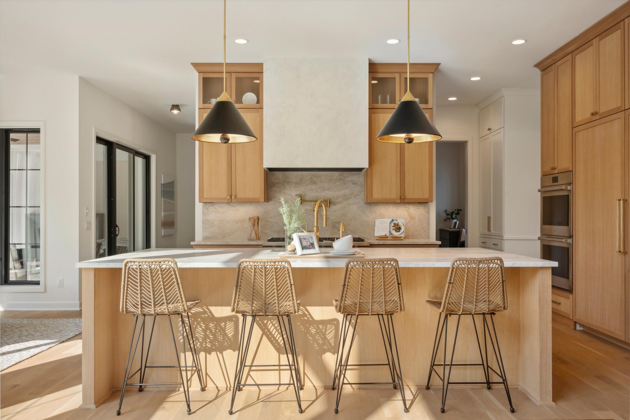 Minnetonka, Minnesota, 55305, United States, 5 Bedrooms Bedrooms, ,5 BathroomsBathrooms,Residential,Active,2006847