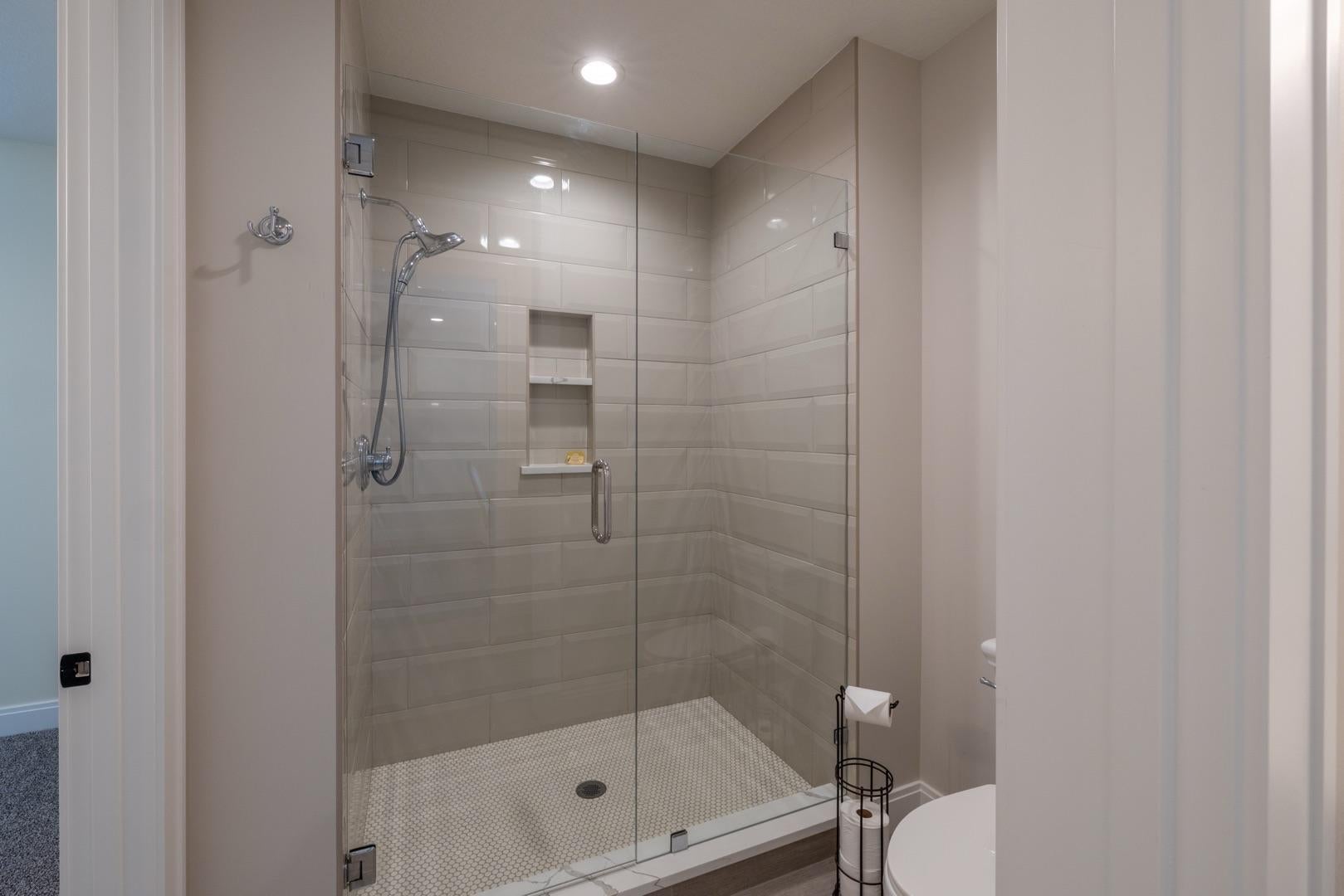 Rochester, Minnesota, 55902, United States, 4 Bedrooms Bedrooms, ,4 BathroomsBathrooms,Residential,Active,1853329