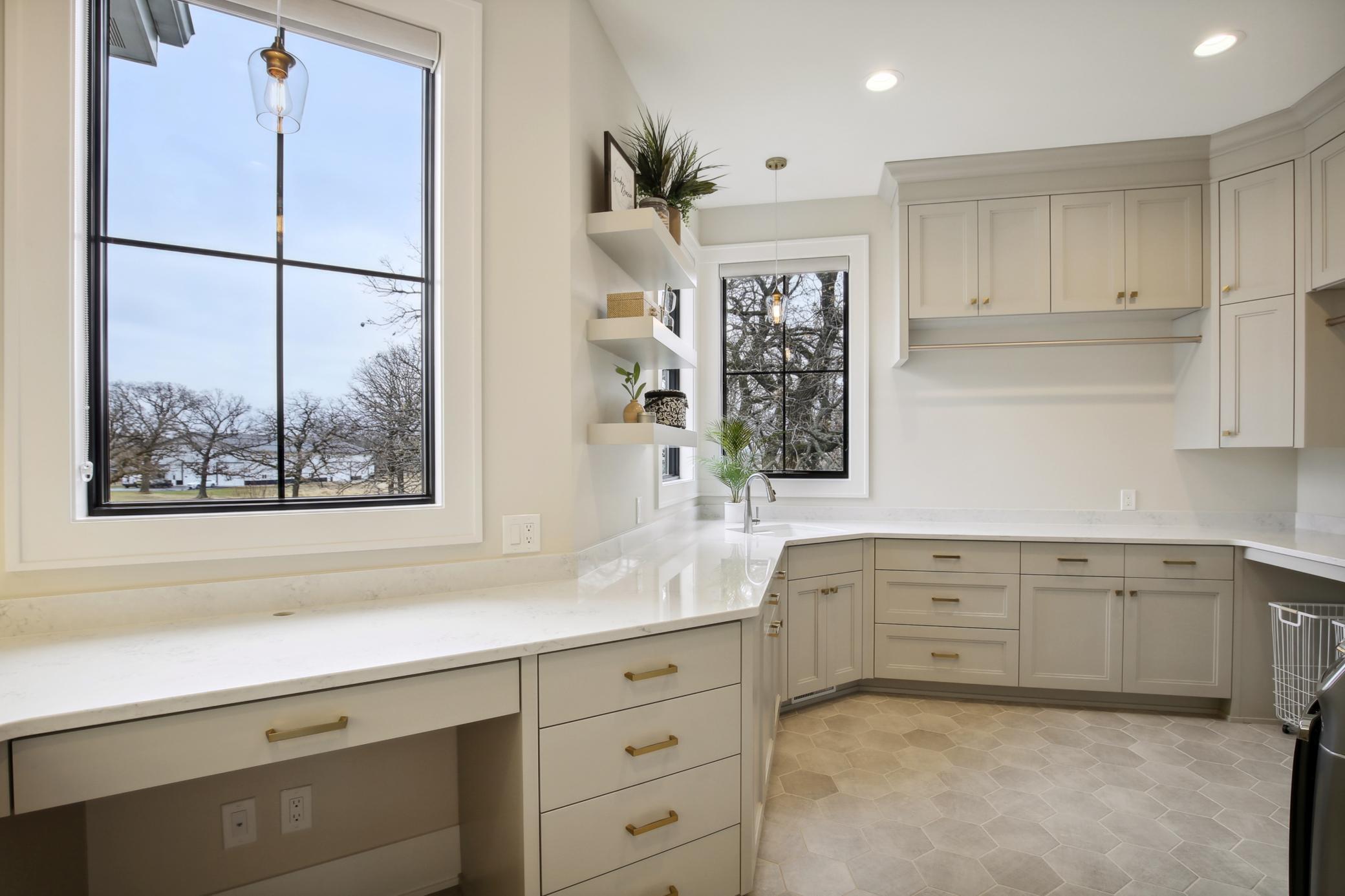 Eagan, Minnesota, 55123, United States, 5 Bedrooms Bedrooms, ,6 BathroomsBathrooms,Residential,Active,1944081