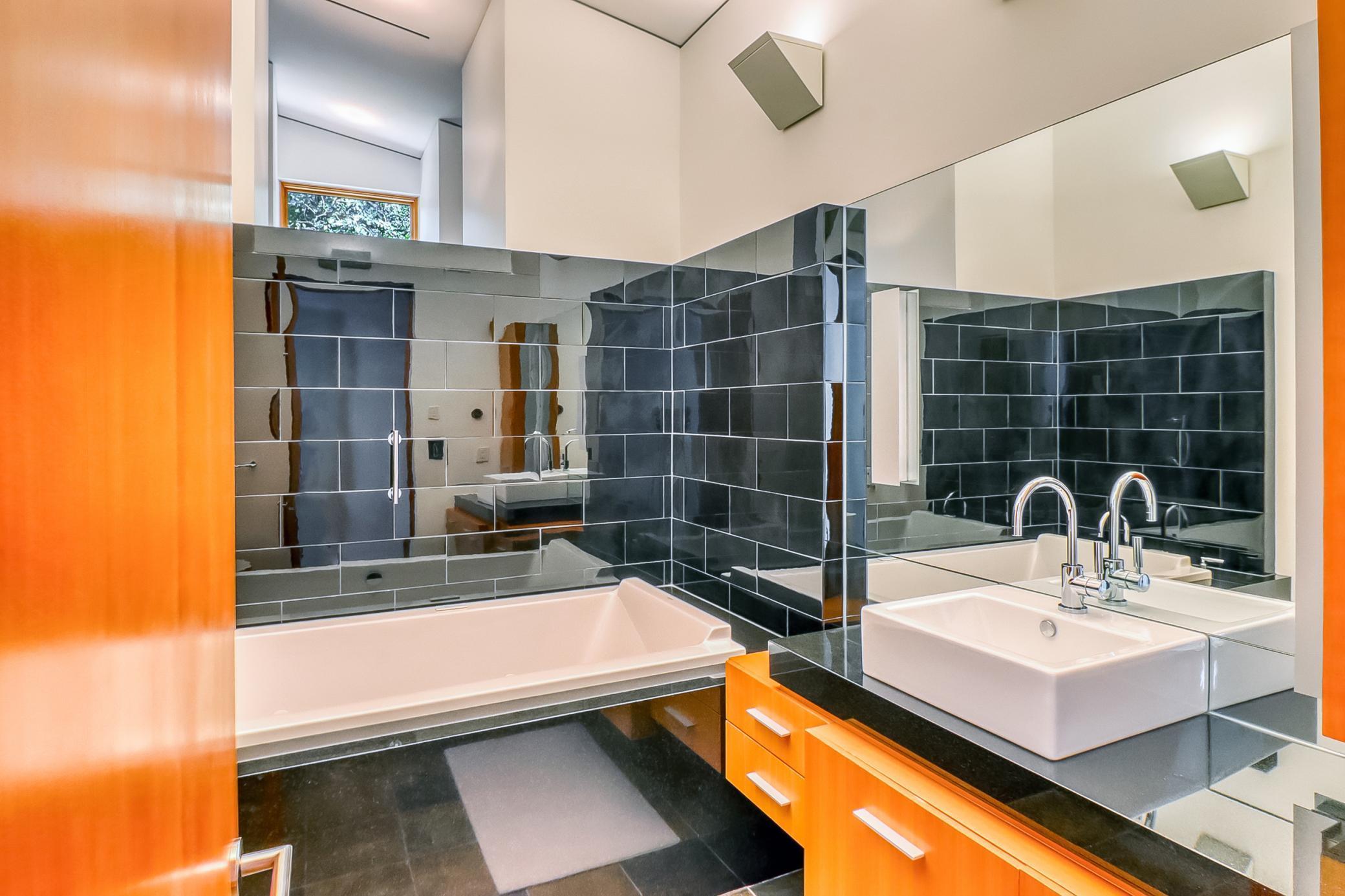 West Fargo, North Dakota, 58078, United States, 3 Bedrooms Bedrooms, ,4 BathroomsBathrooms,Residential,Active,2029762