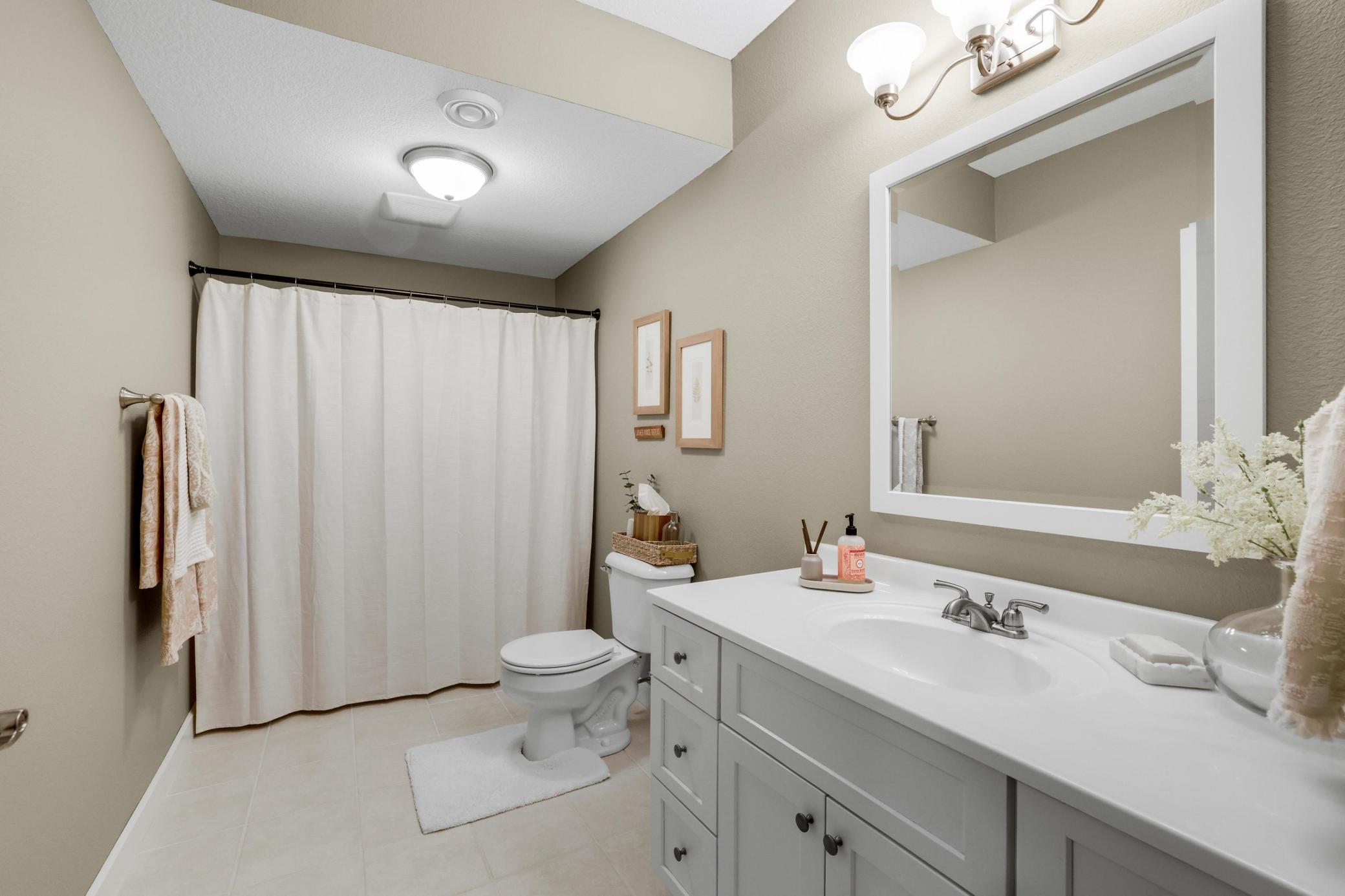 Prescott, Wisconsin, 54021, United States, 5 Bedrooms Bedrooms, ,4 BathroomsBathrooms,Residential,Active,1961932