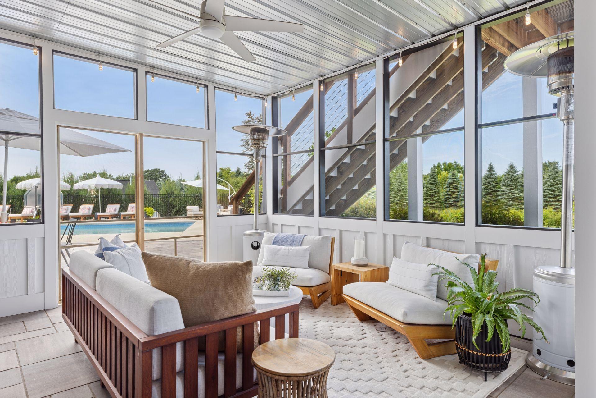 Woodbury, Minnesota, 55129, United States, 6 Bedrooms Bedrooms, ,6 BathroomsBathrooms,Residential,Active,1871286