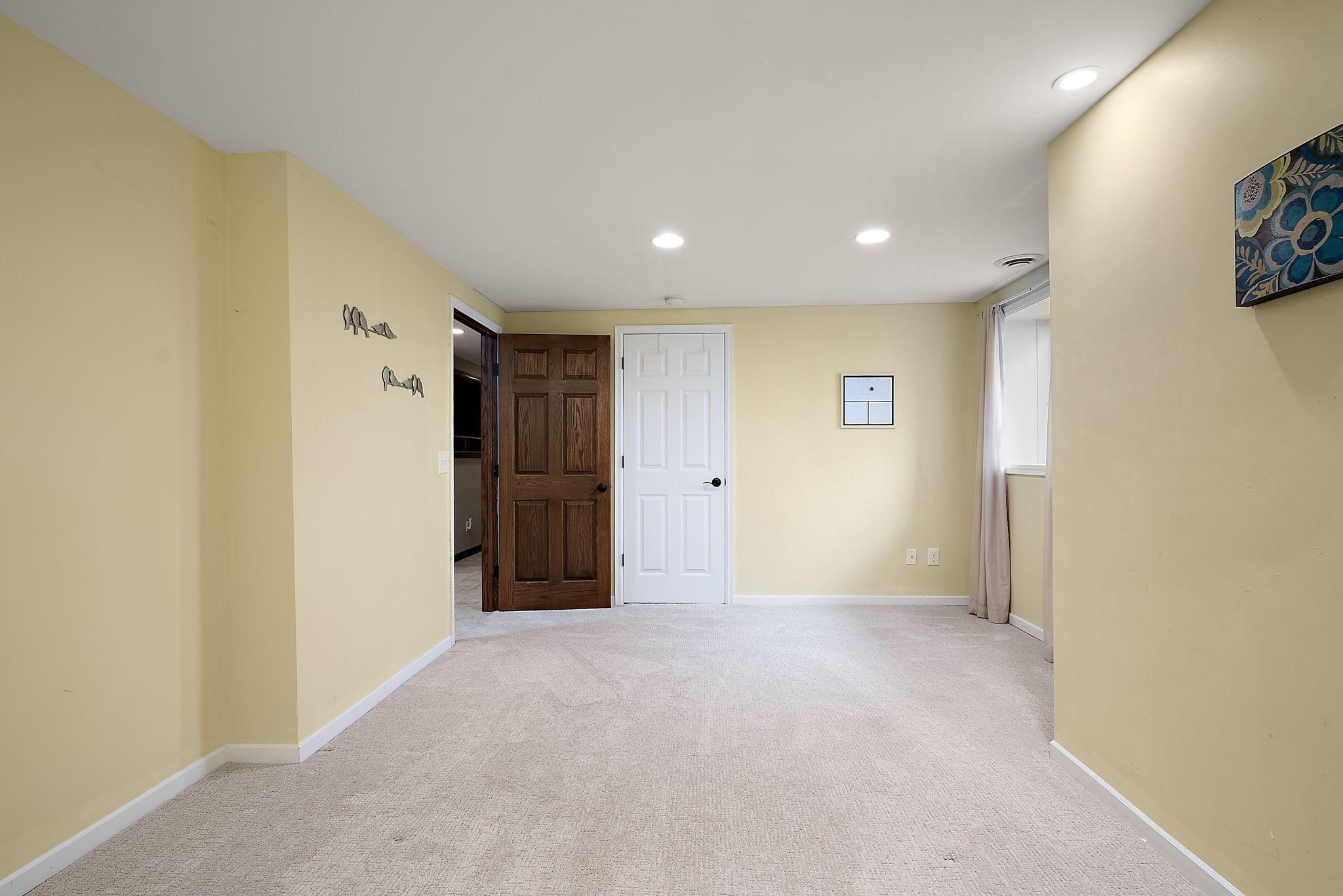 Minneapolis, Minnesota, 55424, United States, 5 Bedrooms Bedrooms, ,6 BathroomsBathrooms,Residential,Active,1936394