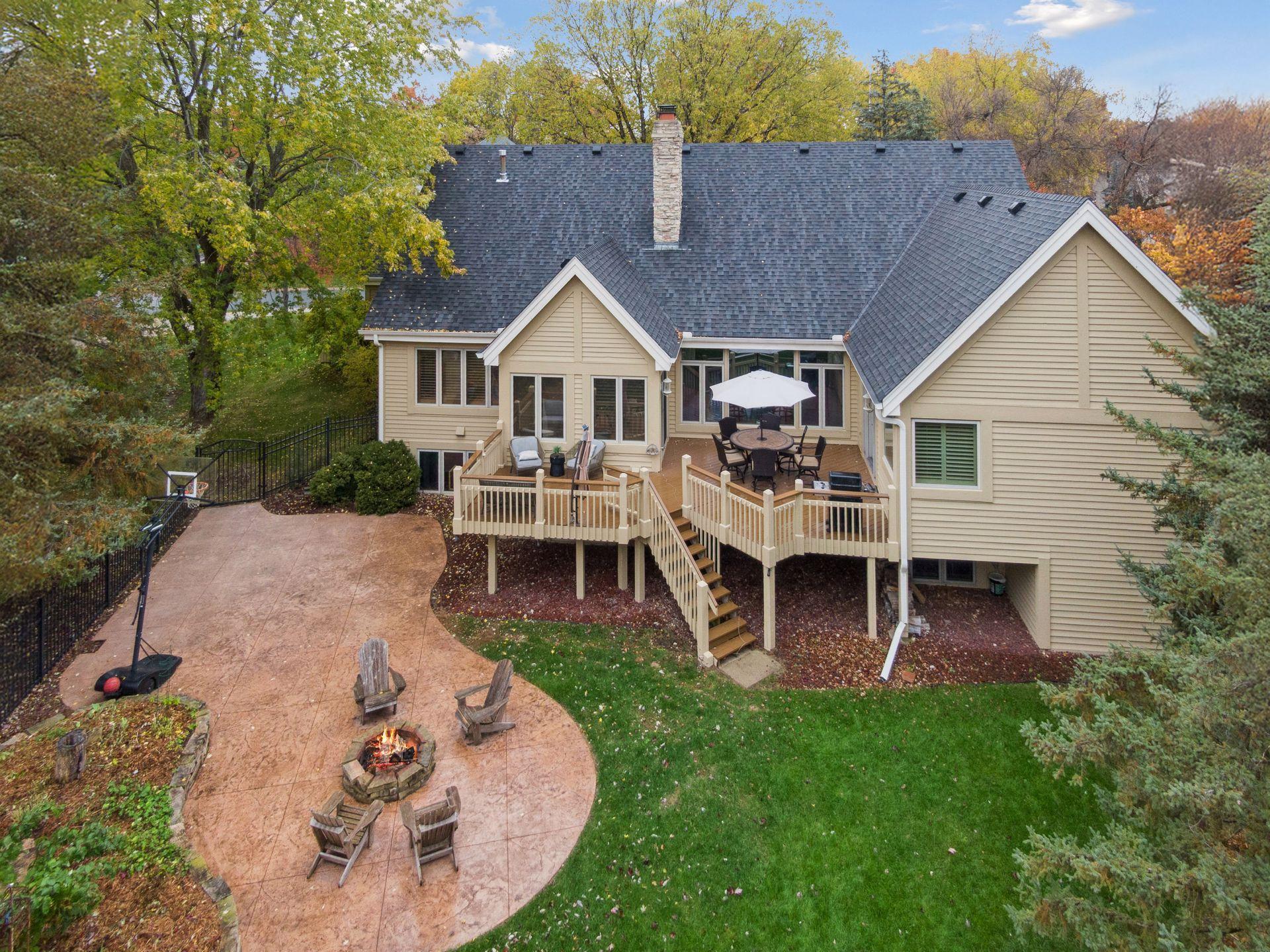 Eden Prairie, Minnesota, 55347, United States, 4 Bedrooms Bedrooms, ,5 BathroomsBathrooms,Residential,Active,1959538