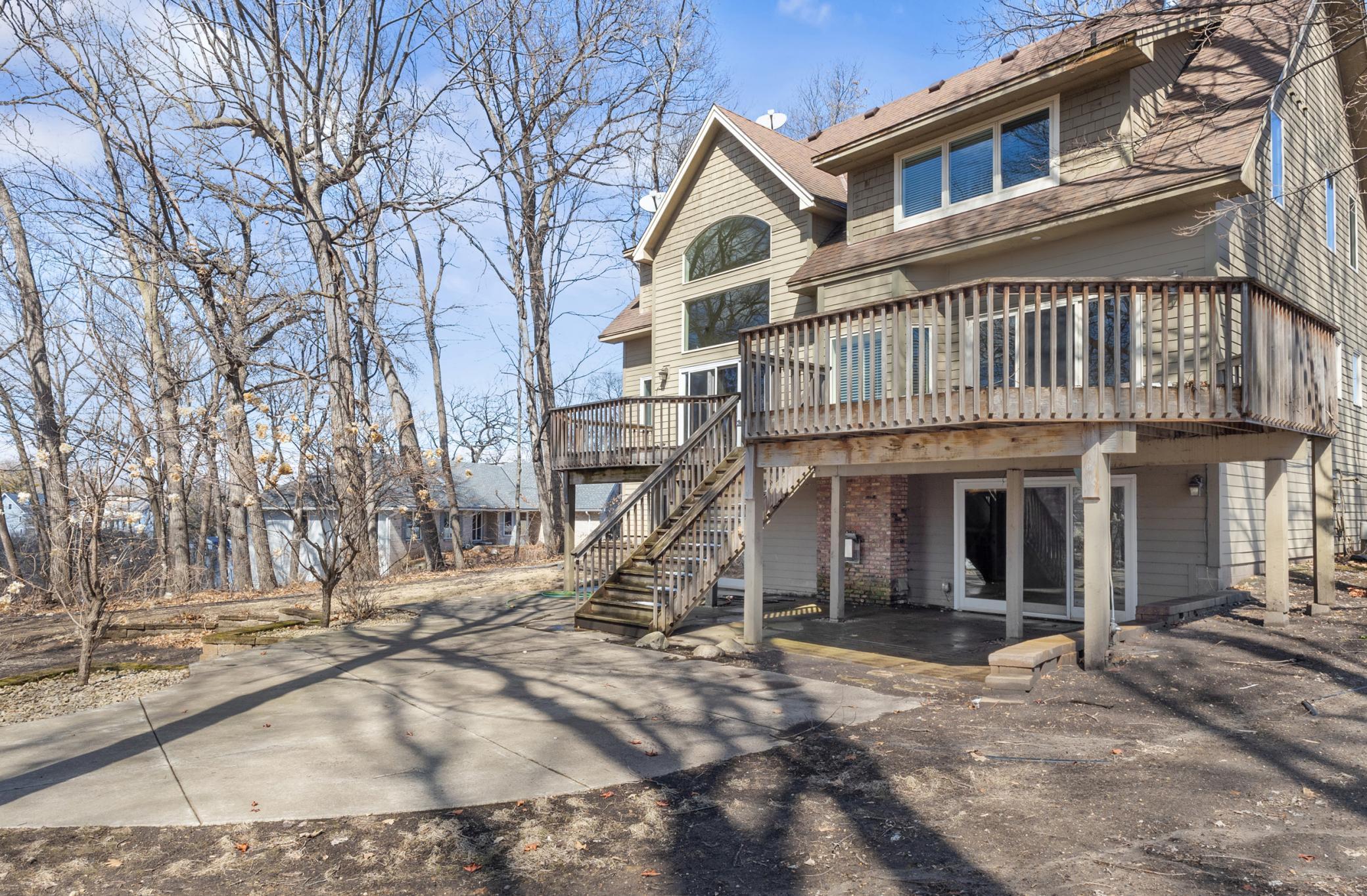 Wayzata, Minnesota, 55391, United States, 6 Bedrooms Bedrooms, ,5 BathroomsBathrooms,Residential,Active,1945262