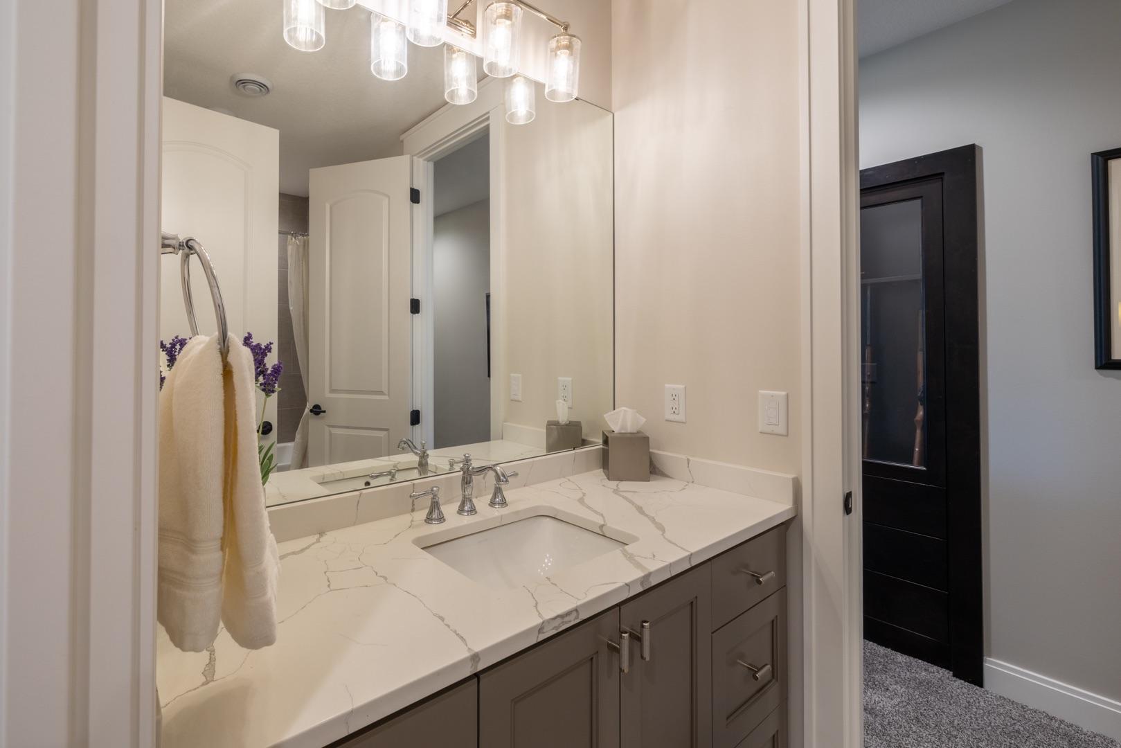 Rochester, Minnesota, 55902, United States, 4 Bedrooms Bedrooms, ,4 BathroomsBathrooms,Residential,Active,1853329