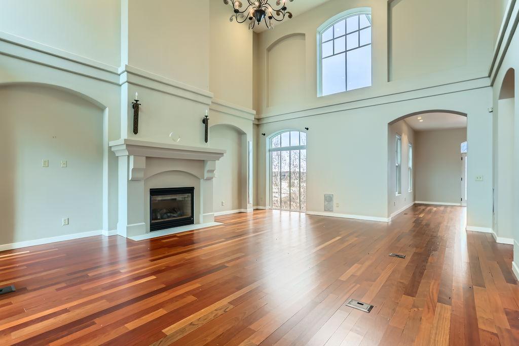 Minneapolis, Minnesota, 55405, United States, 3 Bedrooms Bedrooms, ,4 BathroomsBathrooms,Residential,Active,1769436