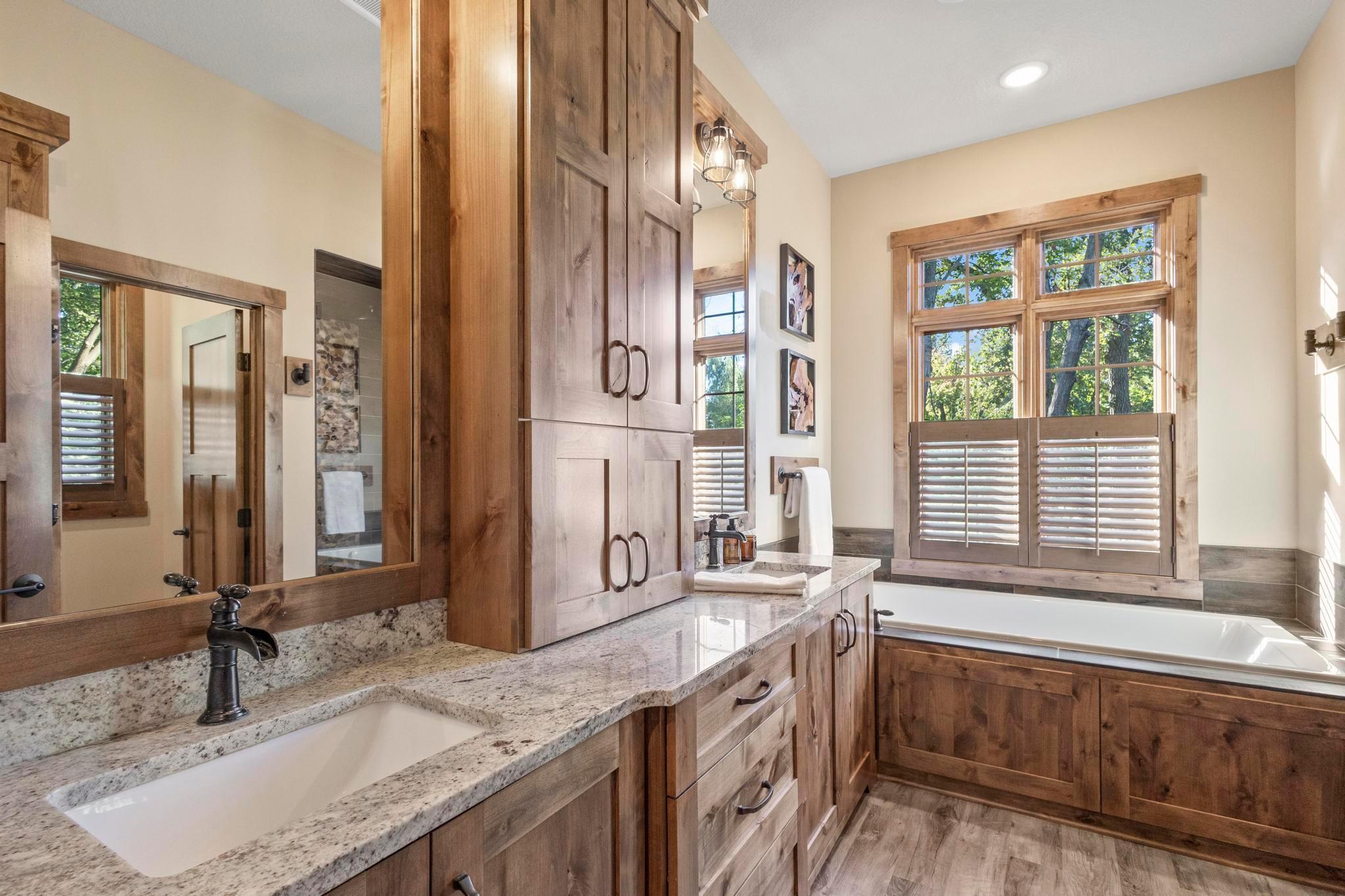 Excelsior, Minnesota, 55331, United States, 4 Bedrooms Bedrooms, ,4 BathroomsBathrooms,Residential,Active,1959542