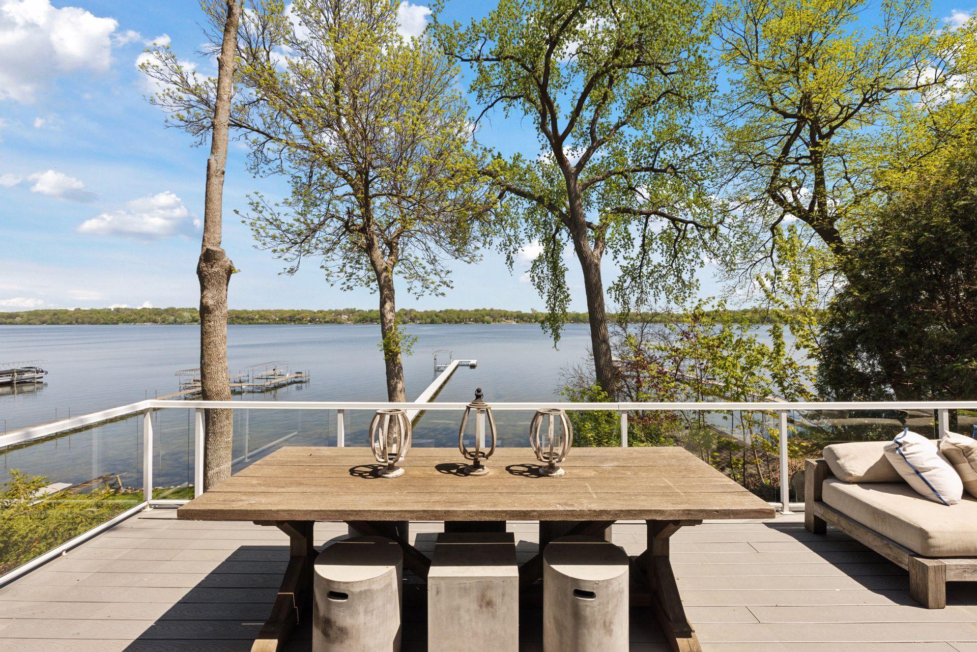 Minneapolis, Minnesota, 55441, United States, 4 Bedrooms Bedrooms, ,3 BathroomsBathrooms,Residential,Active,1953266