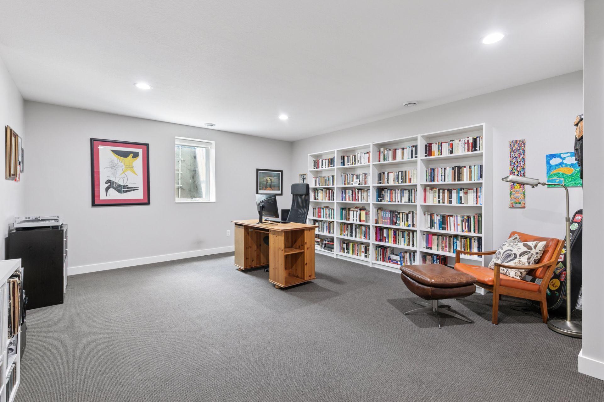 Minneapolis, Minnesota, 55410, United States, 5 Bedrooms Bedrooms, ,5 BathroomsBathrooms,Residential,Active,1929403