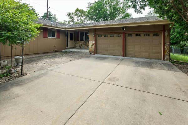 5586 NANTUCKET PL, MINNETONKA, MN 55345, photo 3 of 51