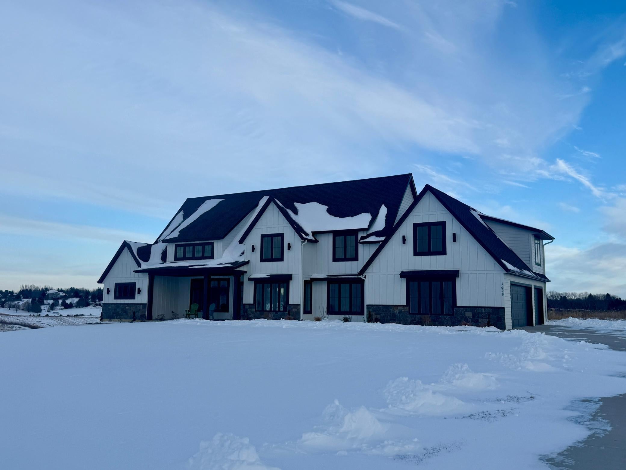 Rochester, Minnesota, 55901, United States, ,4 BathroomsBathrooms,Residential,Active,1853238