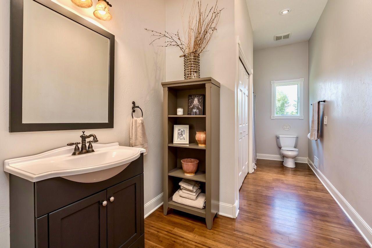 Elysian, Minnesota, 56028, United States, 6 Bedrooms Bedrooms, ,6 BathroomsBathrooms,Residential,Active,1831792