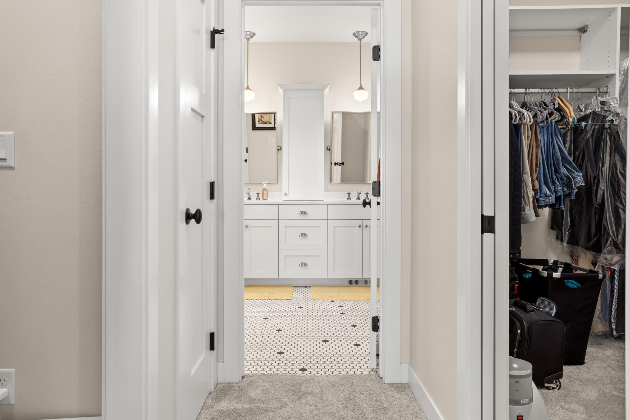 West Fargo, North Dakota, 58078, United States, 3 Bedrooms Bedrooms, ,3 BathroomsBathrooms,Residential,Active,1970933