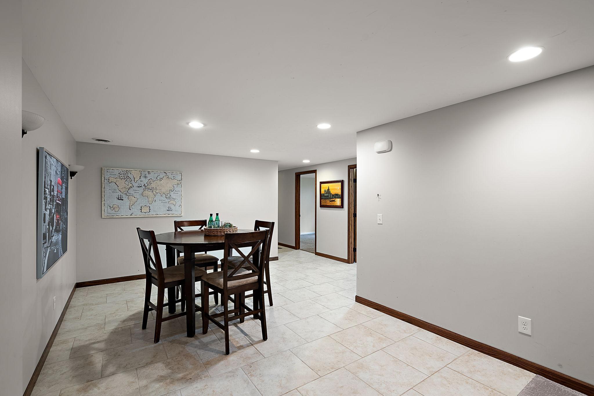 Minneapolis, Minnesota, 55424, United States, 5 Bedrooms Bedrooms, ,6 BathroomsBathrooms,Residential,Active,1936394