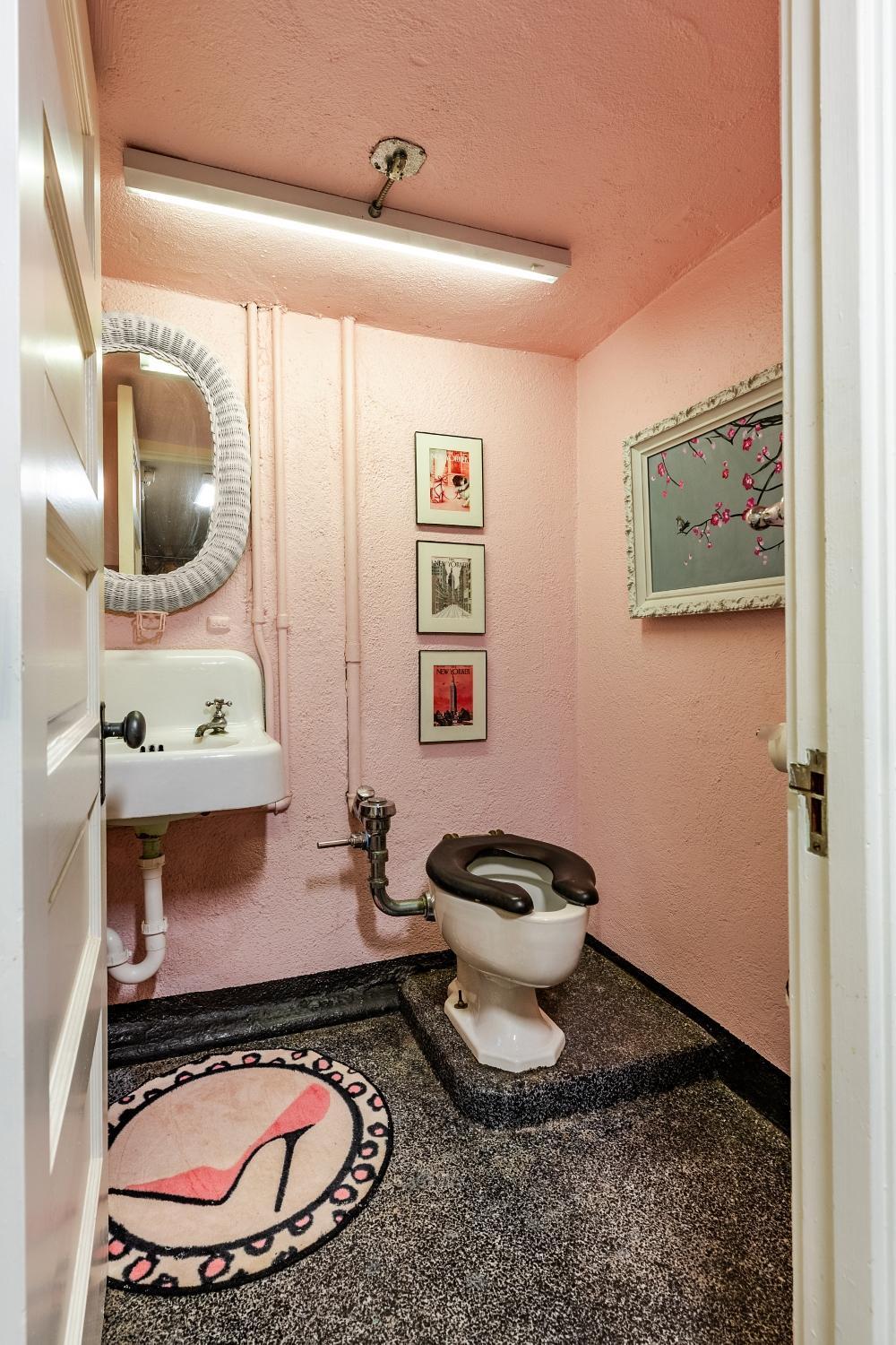 Winona, Minnesota, 55987, United States, 6 Bedrooms Bedrooms, ,6 BathroomsBathrooms,Residential,Active,1926925