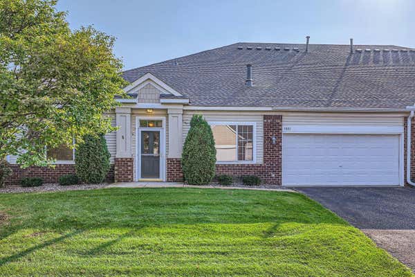 5881 PRAIRIE RIDGE DR, SHOREVIEW, MN 55126 - Image 1