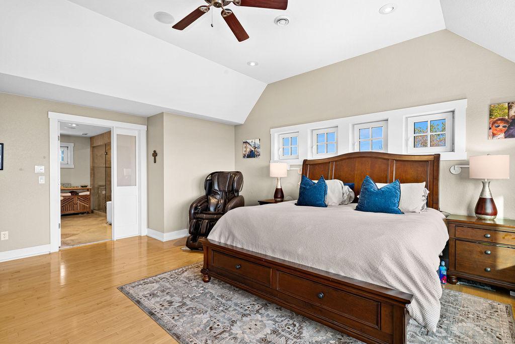 Duluth, Minnesota, 55804, United States, 5 Bedrooms Bedrooms, ,6 BathroomsBathrooms,Residential,Active,2014596