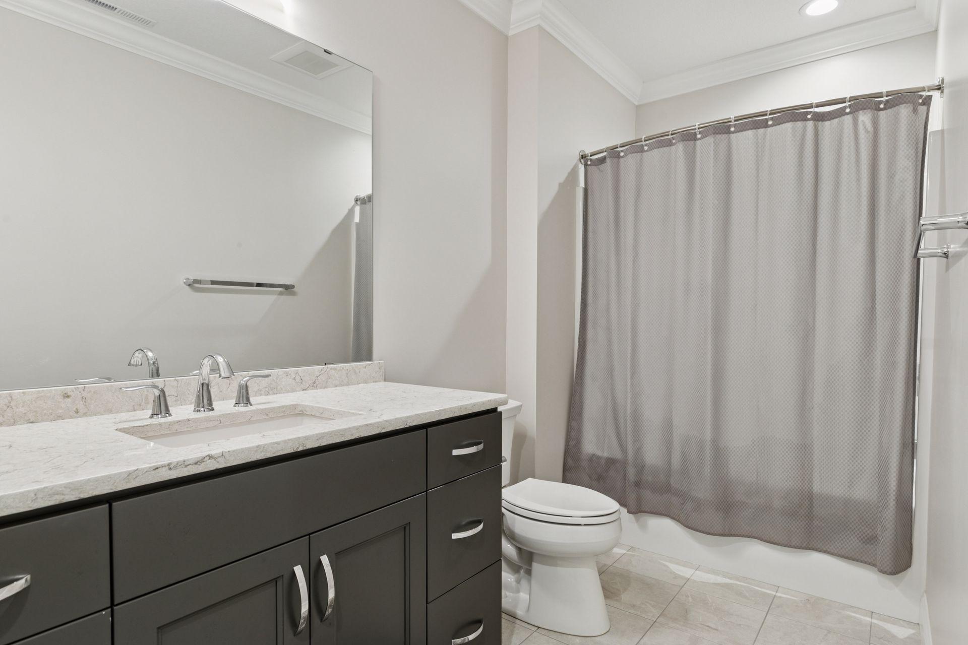 Rochester, Minnesota, 55902, United States, 4 Bedrooms Bedrooms, ,6 BathroomsBathrooms,Residential,Active,1953260