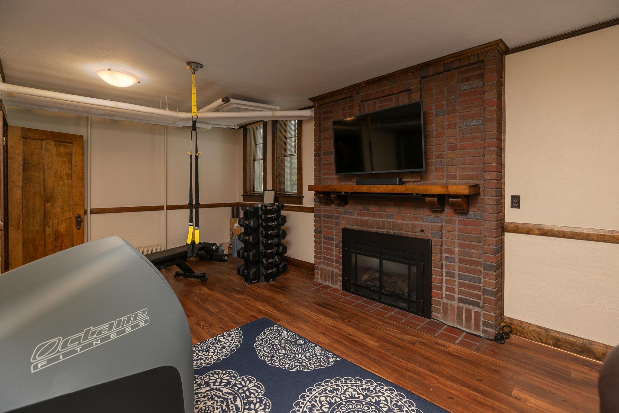 Rochester, Minnesota, 55902, United States, ,4 BathroomsBathrooms,Residential,Active,1762862