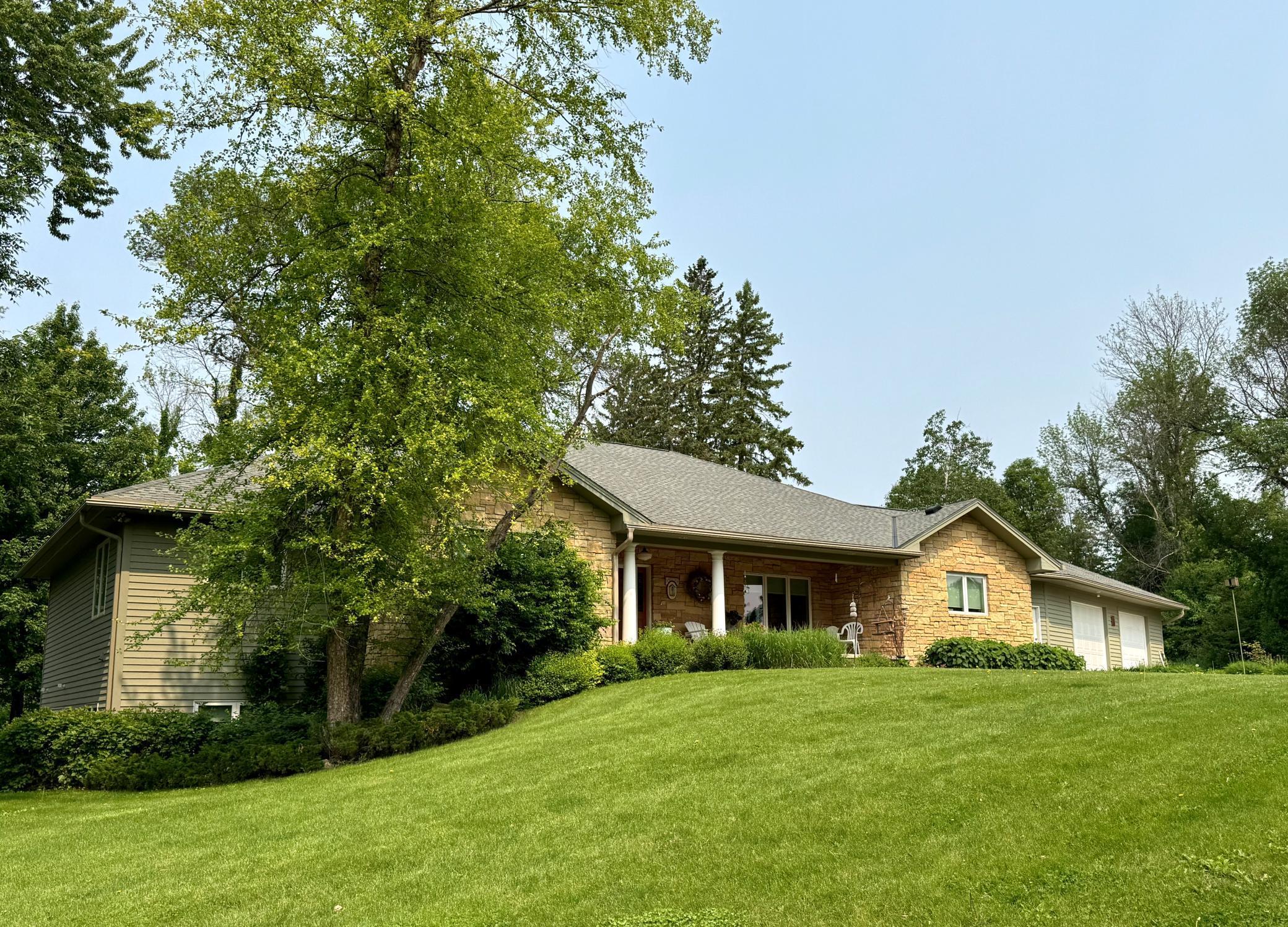 Northfield, Minnesota, 55057, United States, 3 Bedrooms Bedrooms, ,3 BathroomsBathrooms,Residential,Active,1920261