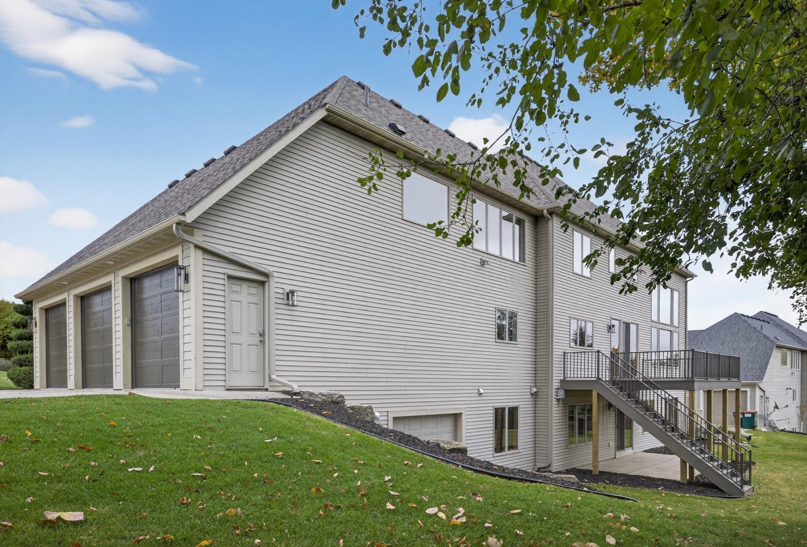 Rochester, Minnesota, 55902, United States, 6 Bedrooms Bedrooms, ,5 BathroomsBathrooms,Residential,Active,1995276