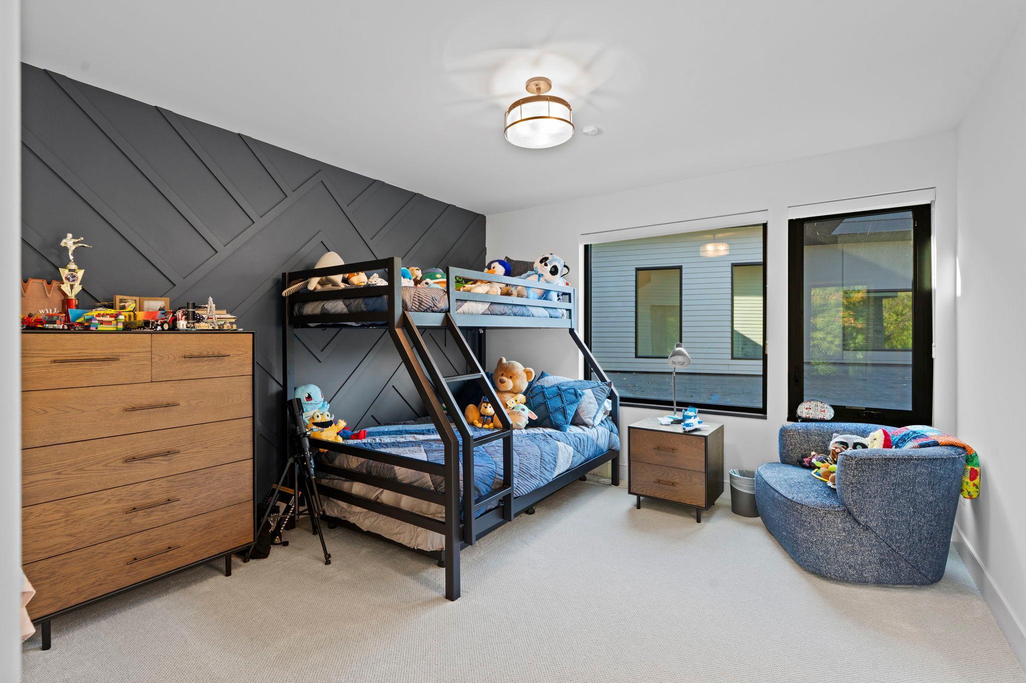 Shakopee, Minnesota, 55379, United States, 5 Bedrooms Bedrooms, ,5 BathroomsBathrooms,Residential,Active,1964254