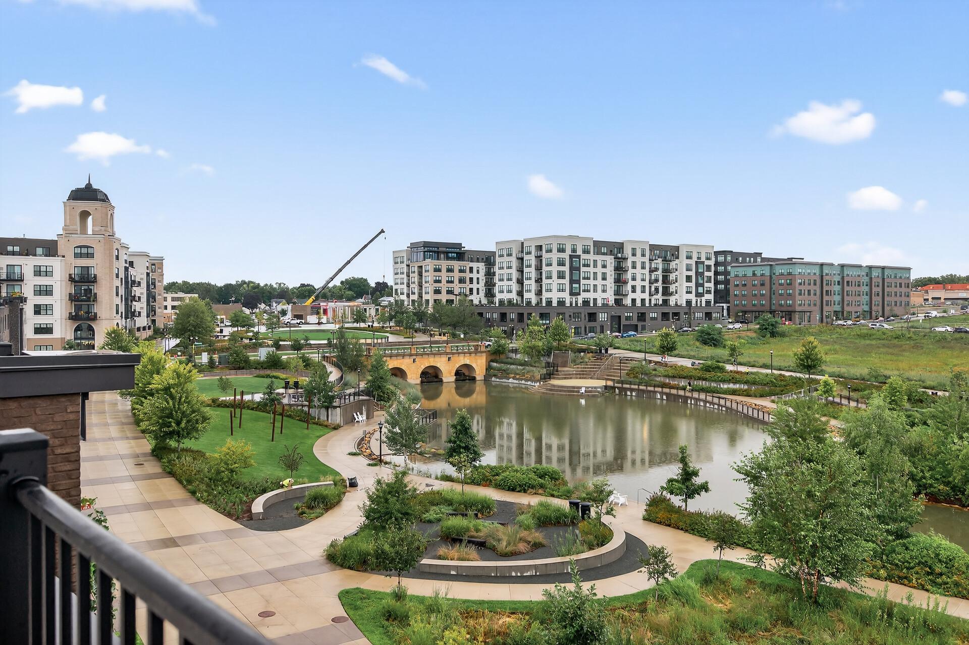 Saint Paul, Minnesota, 55116, United States, 4 Bedrooms Bedrooms, ,4 BathroomsBathrooms,Residential,Active,2003561