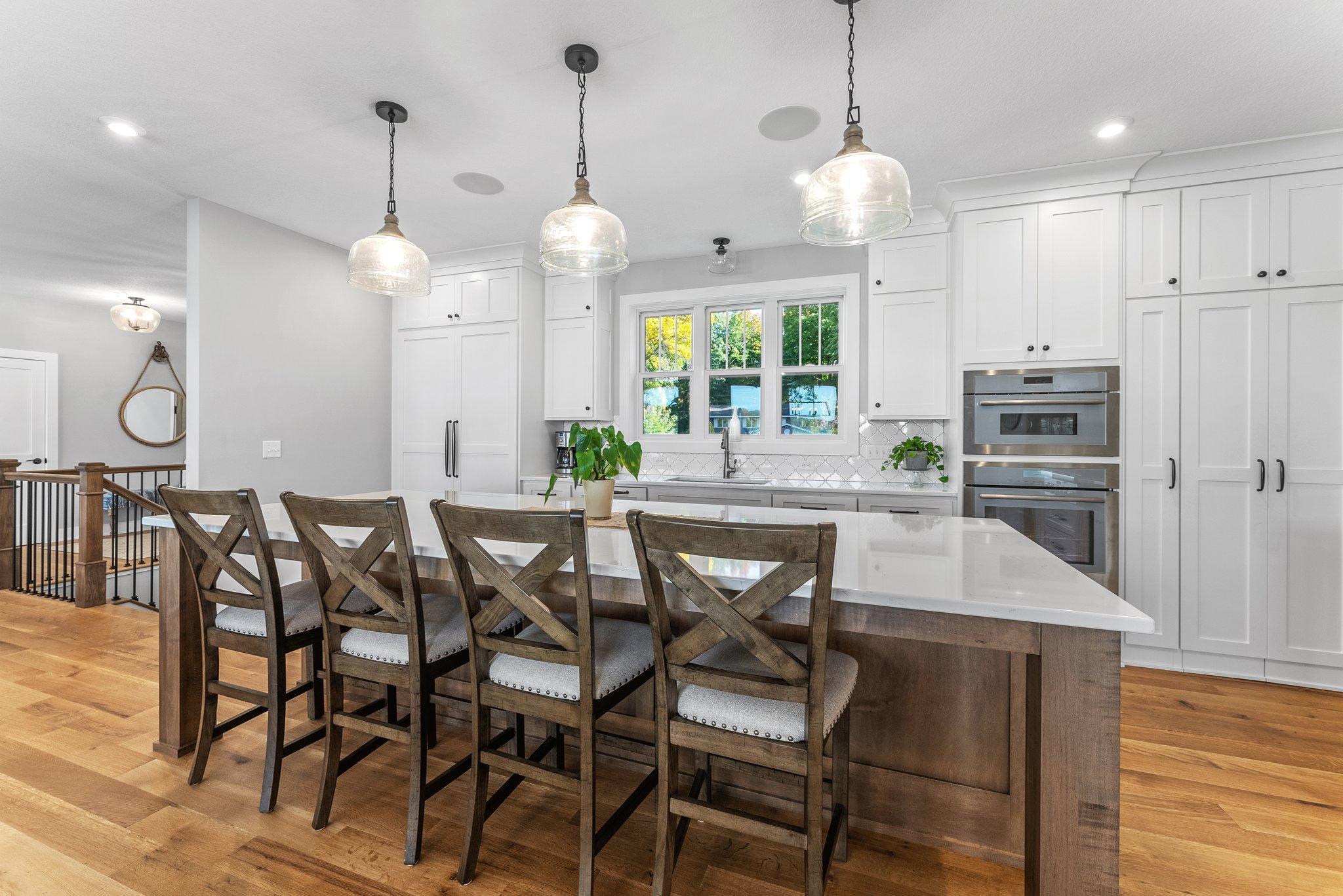 Wayzata, Minnesota, 55391, United States, 3 Bedrooms Bedrooms, ,3 BathroomsBathrooms,Residential,Active,2018191