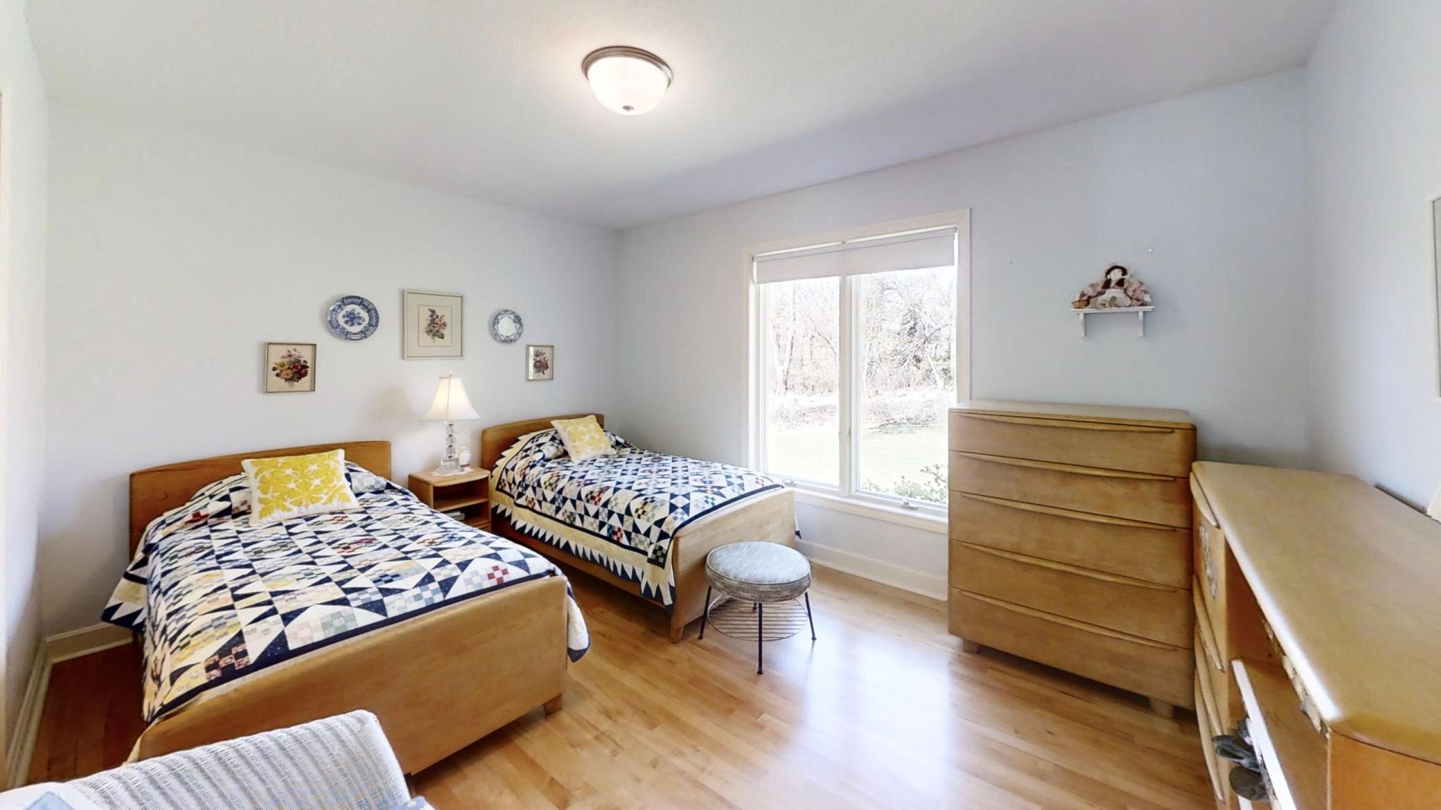 Northfield, Minnesota, 55057, United States, 3 Bedrooms Bedrooms, ,3 BathroomsBathrooms,Residential,Active,1920261