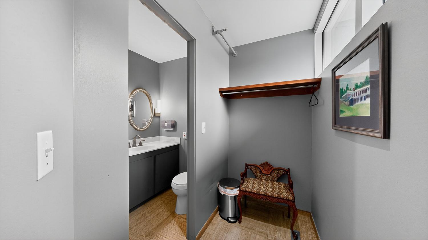 Rochester, Minnesota, 55902, United States, 10 Bedrooms Bedrooms, ,6 BathroomsBathrooms,Residential,Active,1970931