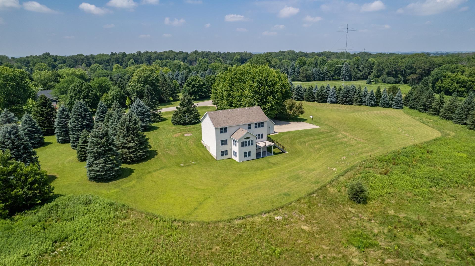 Rochester, Minnesota, 55902, United States, 5 Bedrooms Bedrooms, ,4 BathroomsBathrooms,Residential,Active,1902957