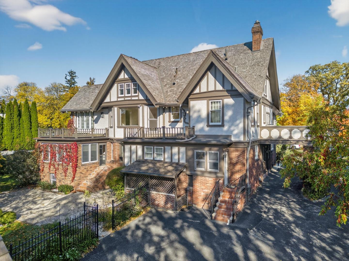 Rochester, Minnesota, 55902, United States, 7 Bedrooms Bedrooms, ,7 BathroomsBathrooms,Residential,Active,1973275