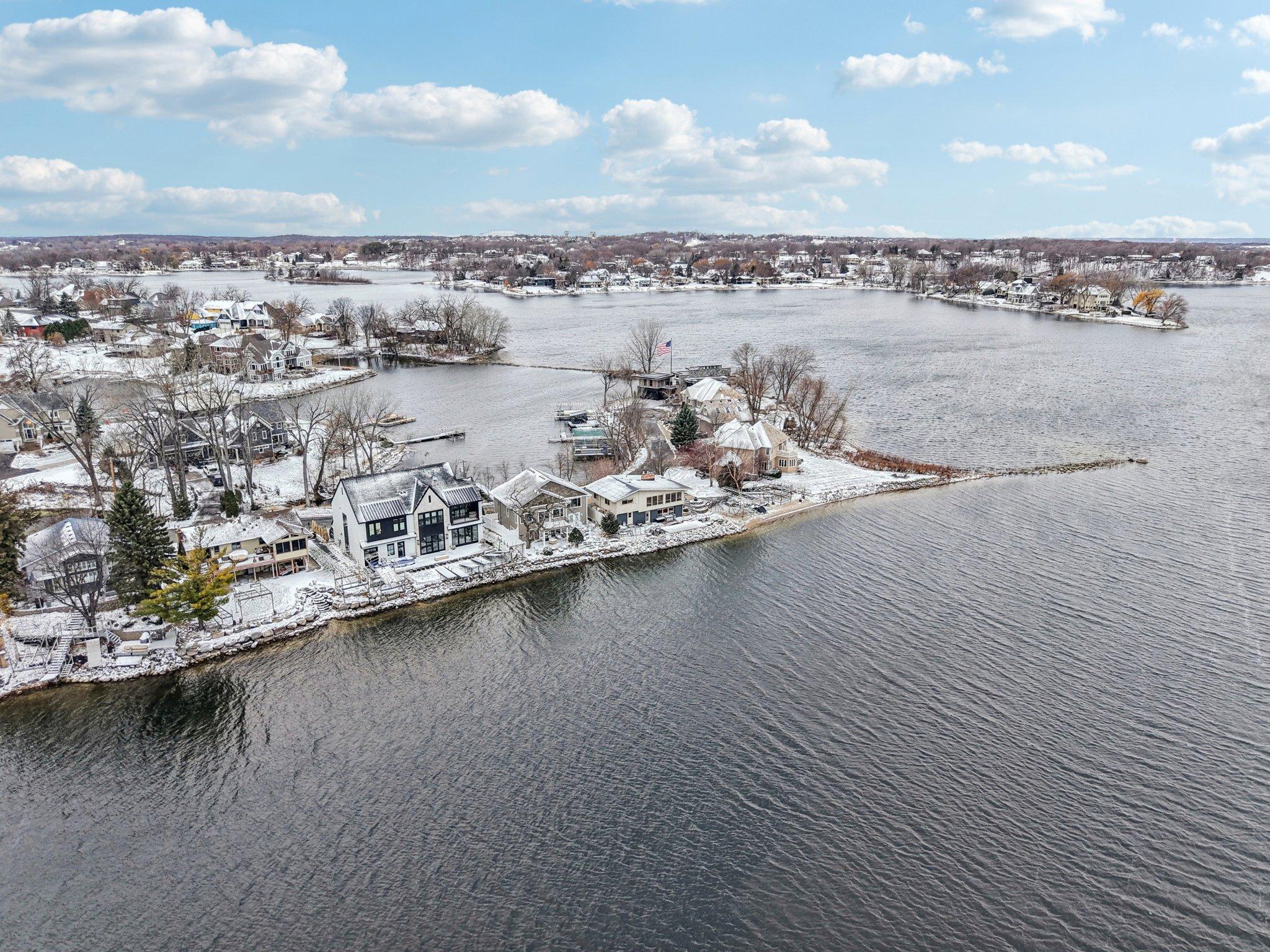 Prior Lake, Minnesota, 55372, United States, 2 Bedrooms Bedrooms, ,2 BathroomsBathrooms,Residential,Active,1999912