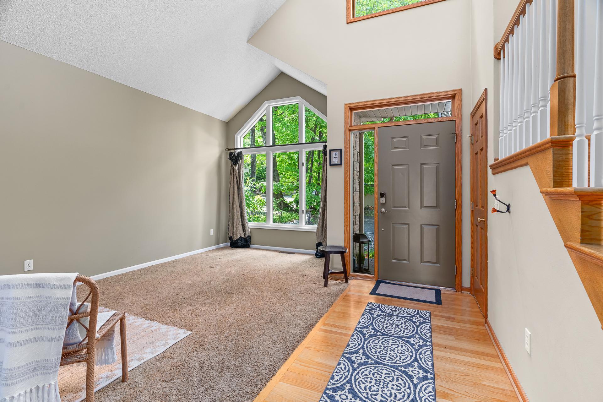 Prior Lake, Minnesota, 55372, United States, 4 Bedrooms Bedrooms, ,4 BathroomsBathrooms,Residential,Active,1995257