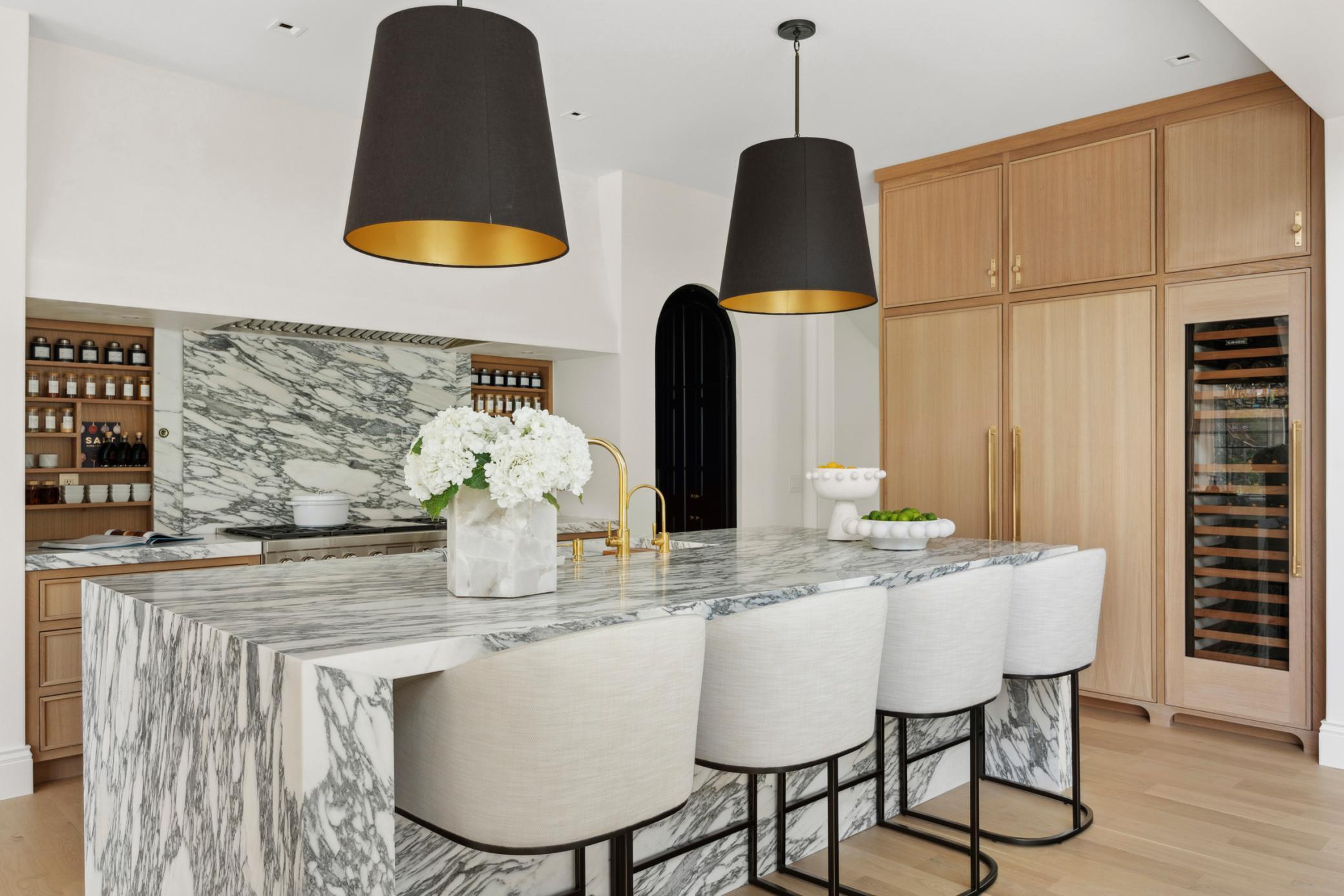 Minnetonka, Minnesota, 55391, United States, 5 Bedrooms Bedrooms, ,5 BathroomsBathrooms,Residential,Active,2010147