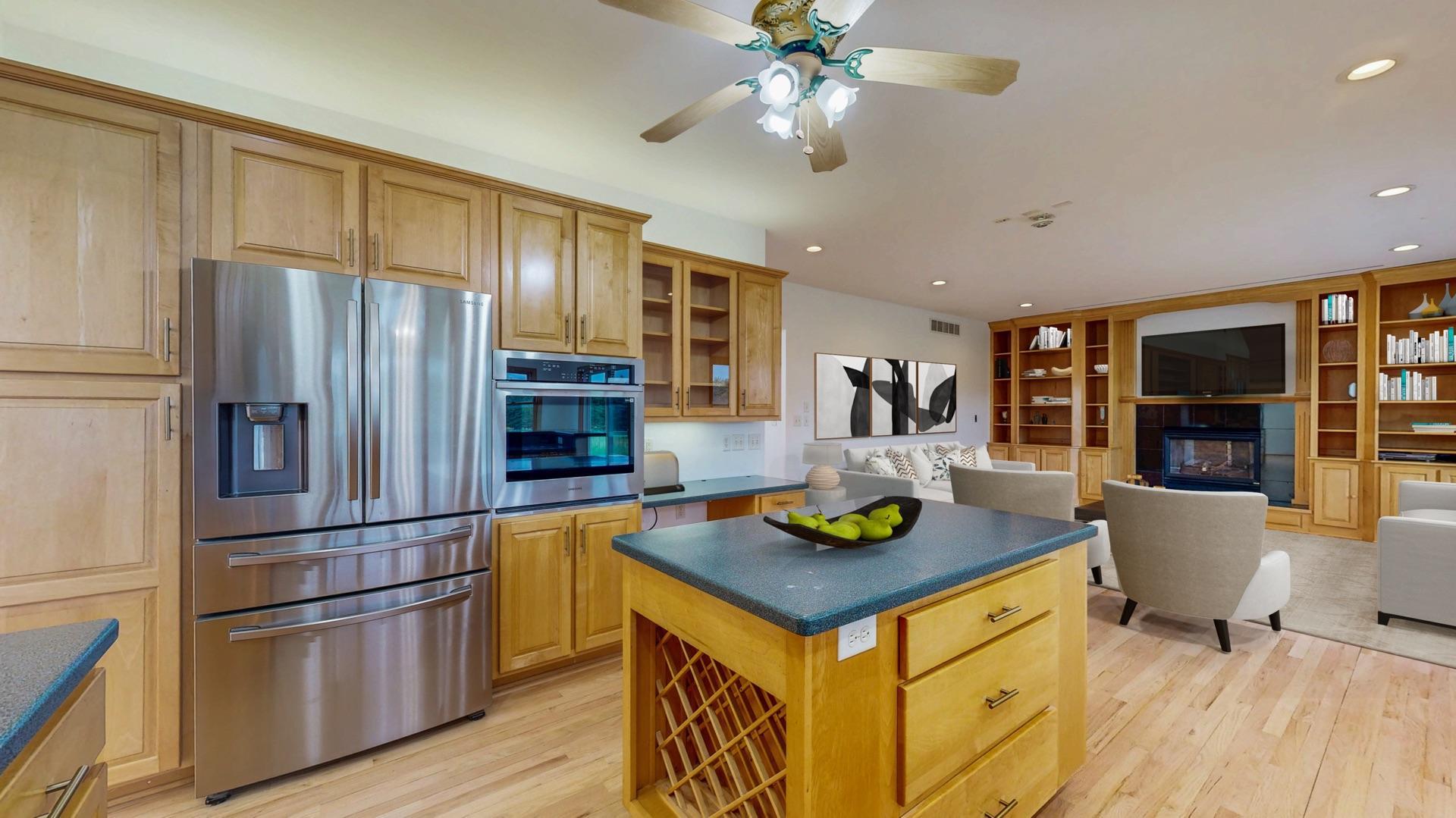 Rochester, Minnesota, 55902, United States, 5 Bedrooms Bedrooms, ,4 BathroomsBathrooms,Residential,Active,1902957