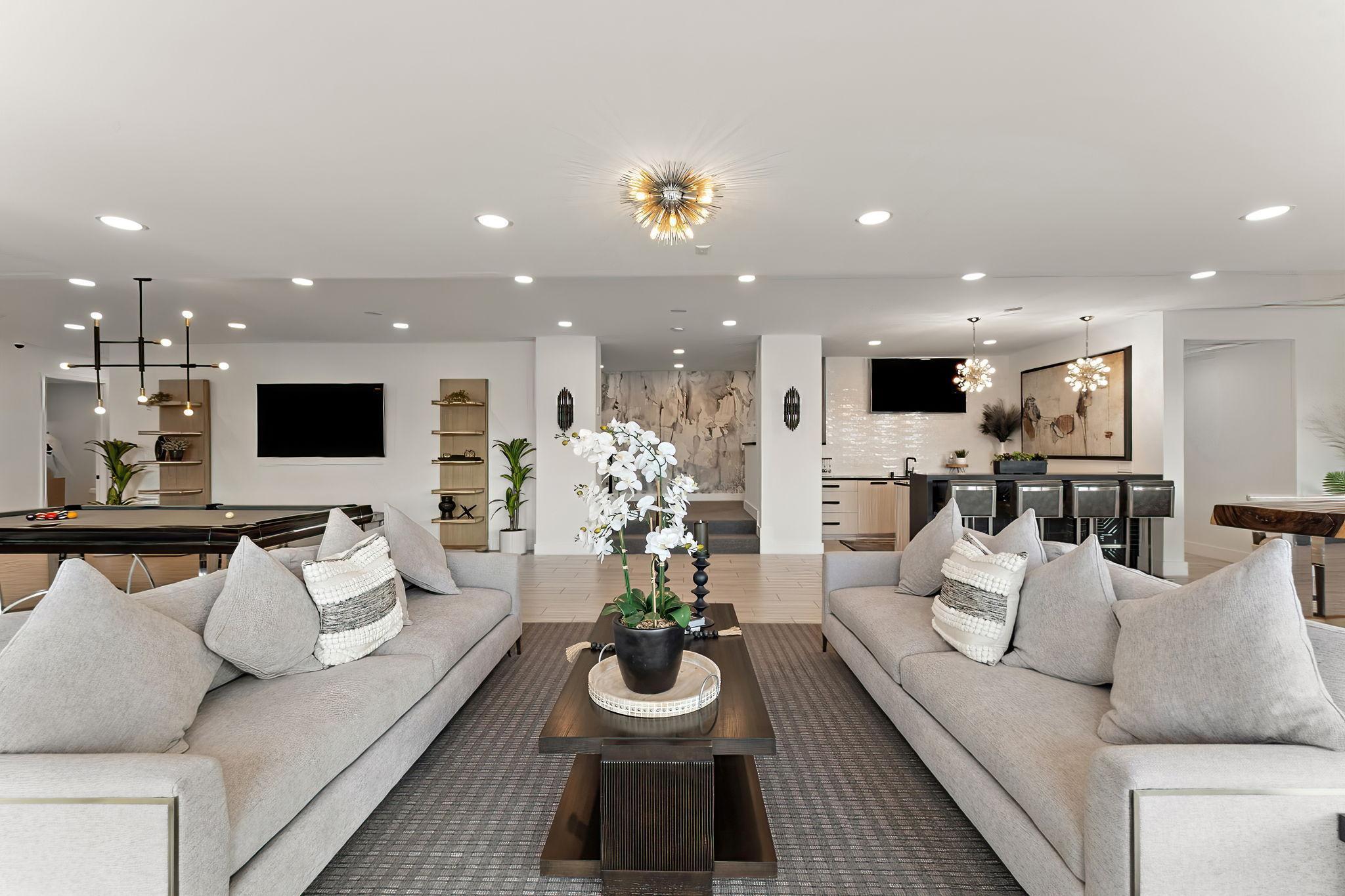 Wayzata, Minnesota, 55391, United States, 8 Bedrooms Bedrooms, ,11 BathroomsBathrooms,Residential,Active,1959932